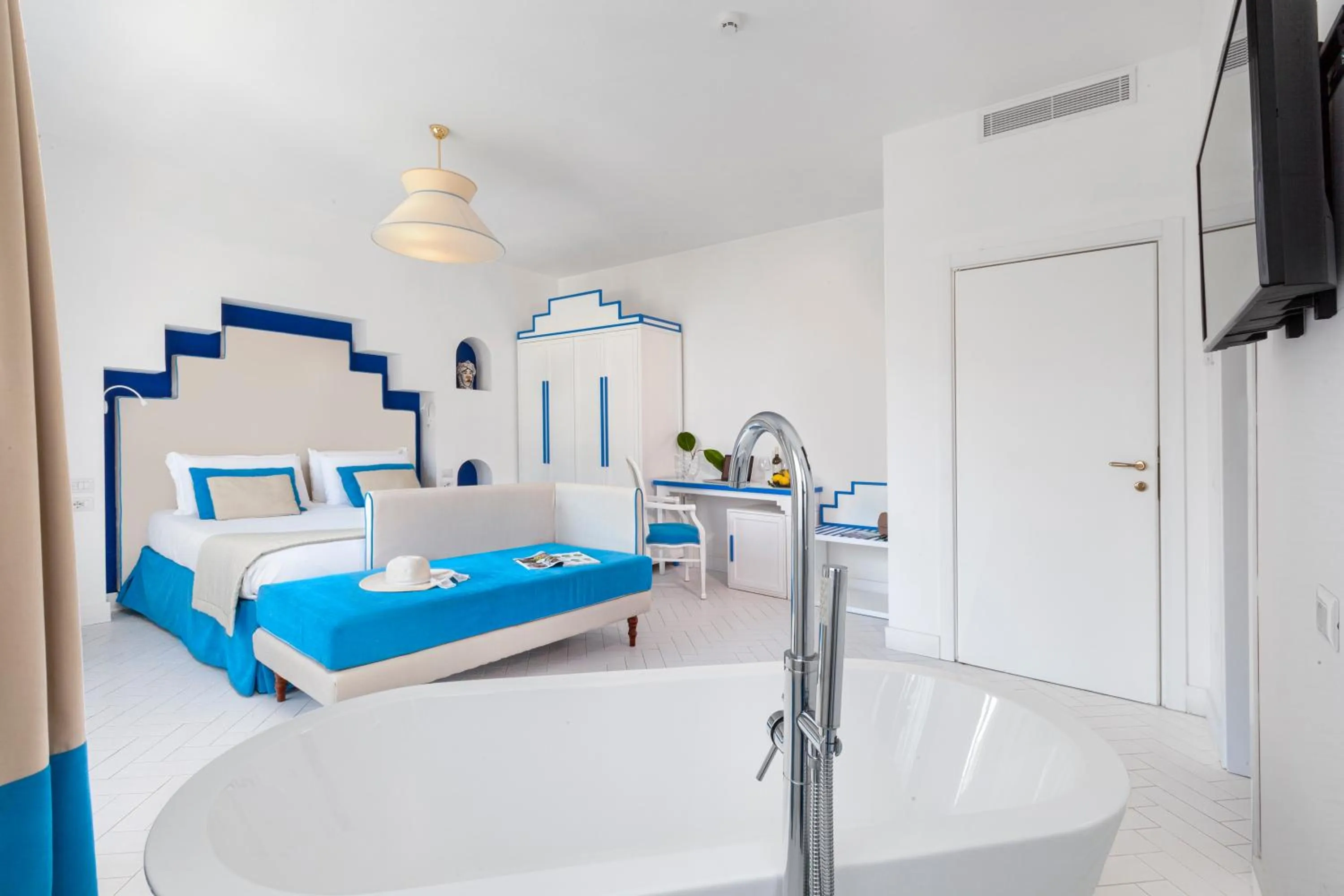 Deluxe Double Room with Bath - Annex in Mar Hotel Alimuri