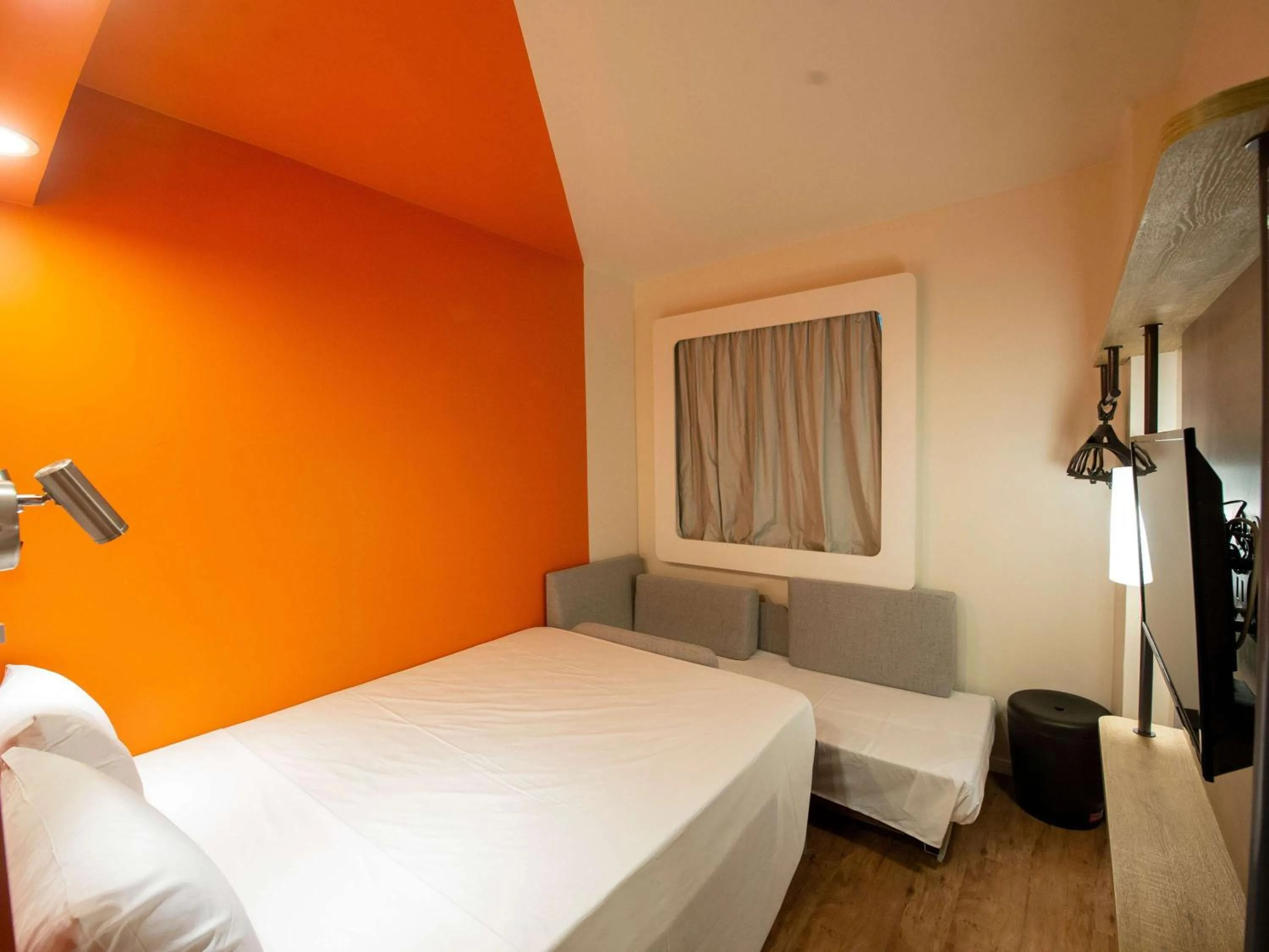 Standard Double Room with Sofa in ibis budget Recife Jaboatão