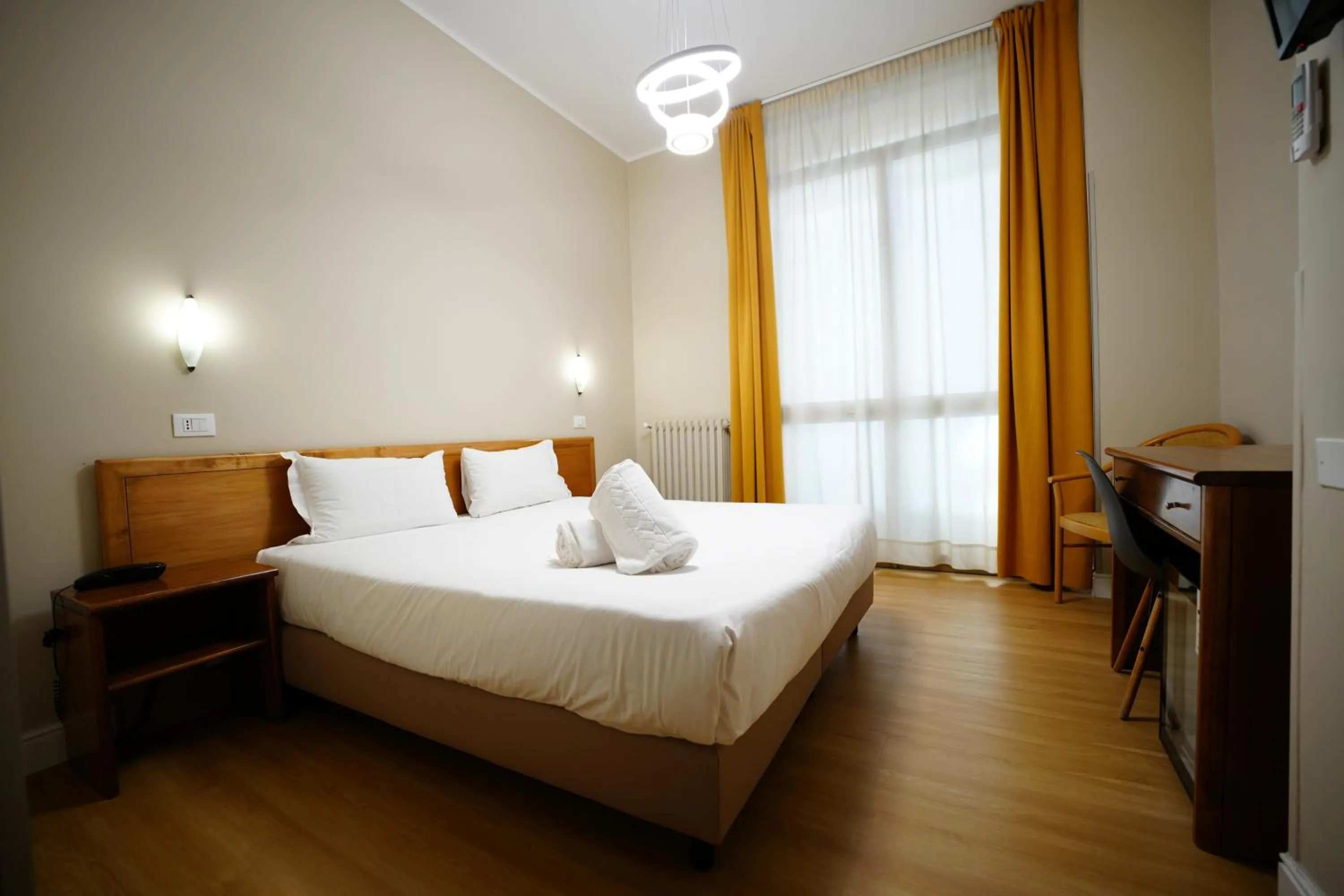 Economy double or twin room Ground Floor in Hotel Montevecchio