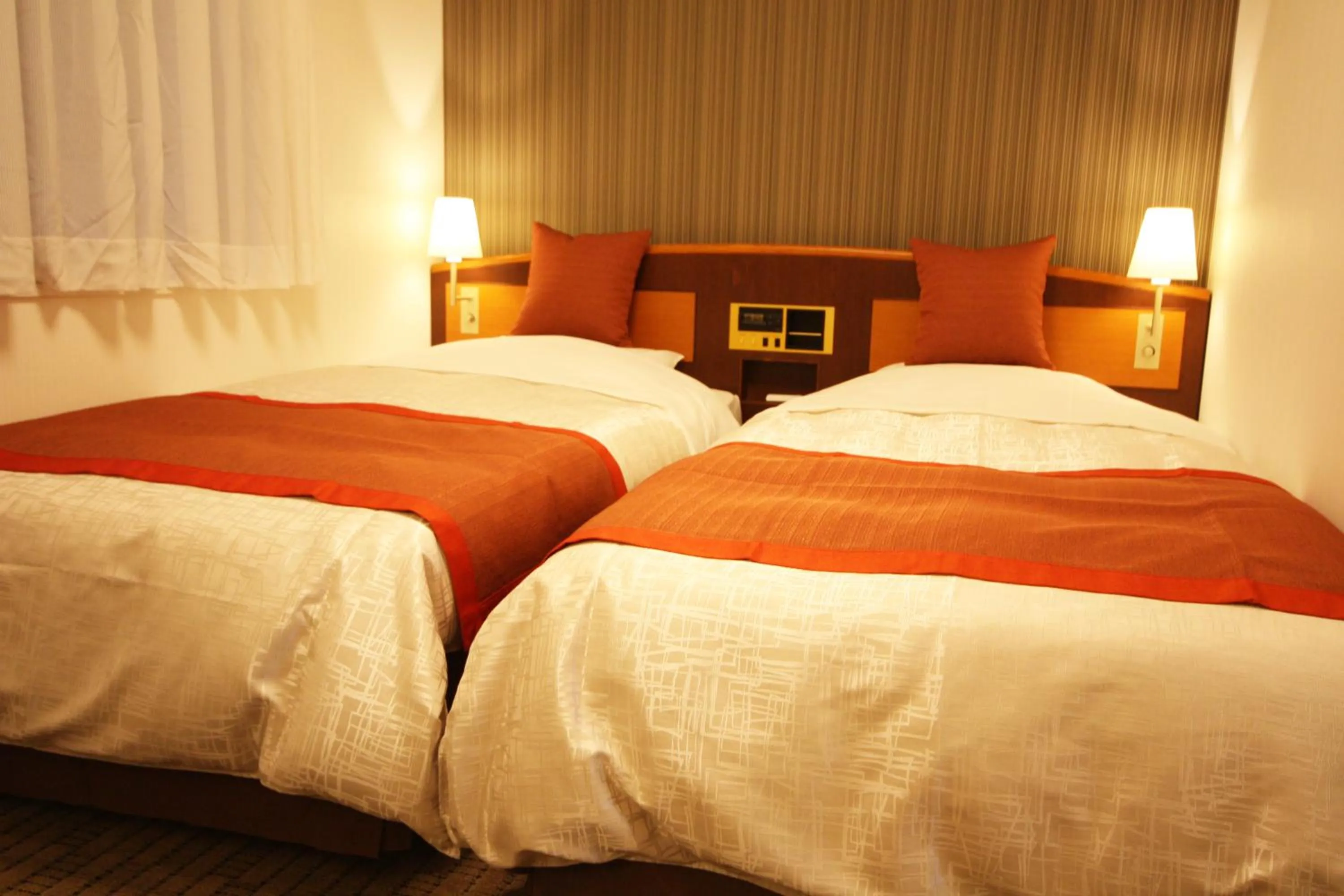 Economy Twin Room - Smoking in Hotel New Ueno