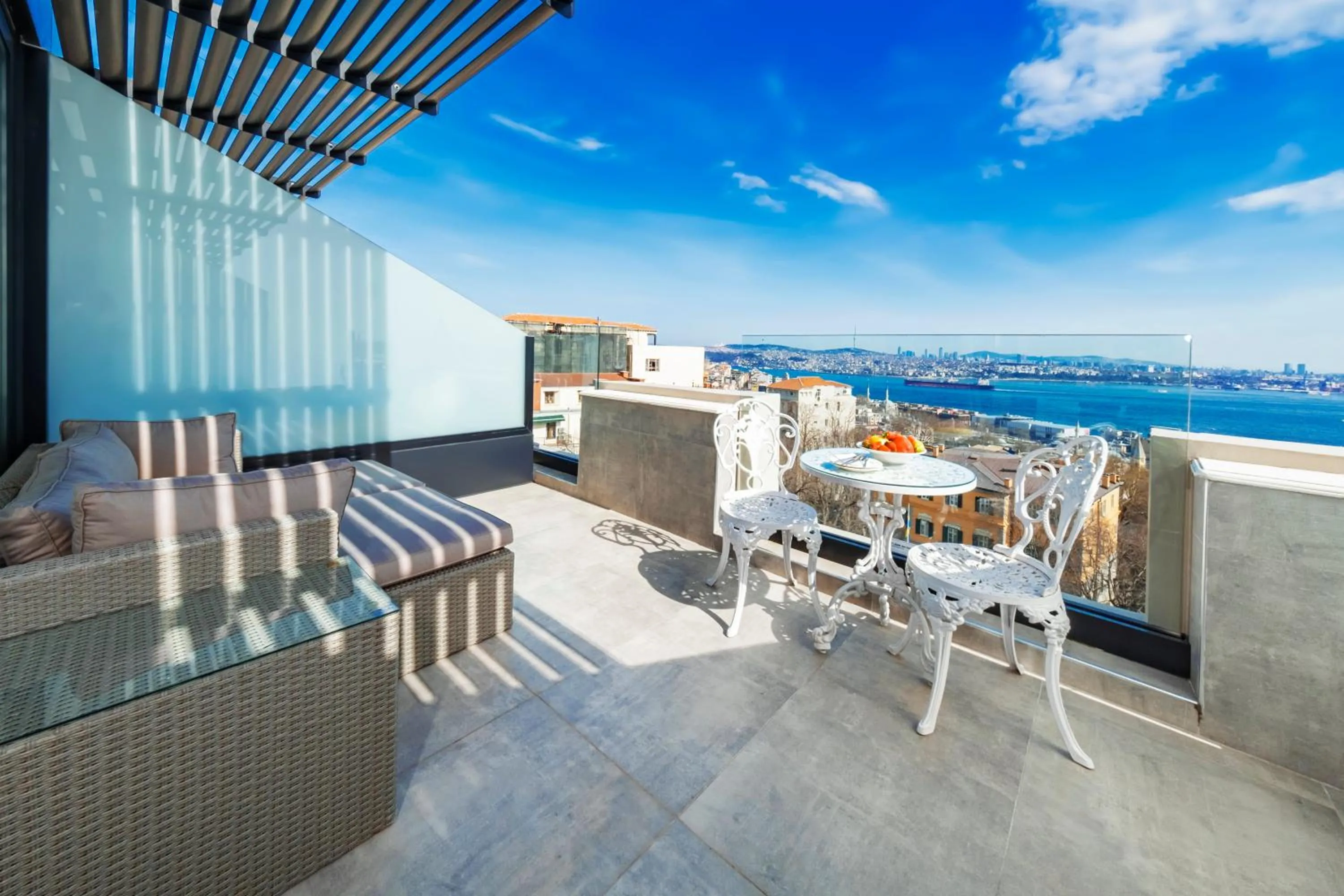 Deluxe Bosphorus Room with Terrace in Ring Stone Hotels Bosphorus - Special Class