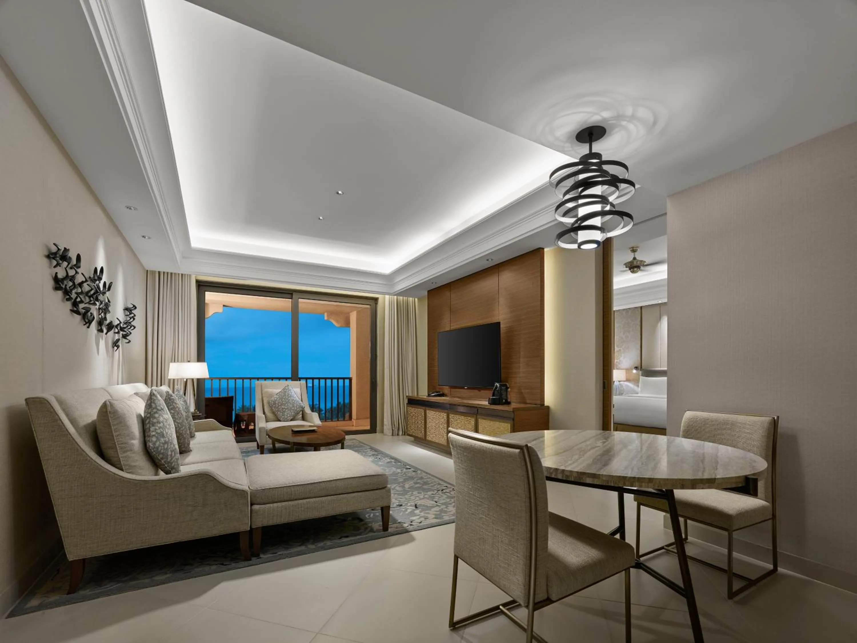 One-Bedroom King Suite - Lounge Access in Hilton Haikou Meilan - Beachfront Hotel
