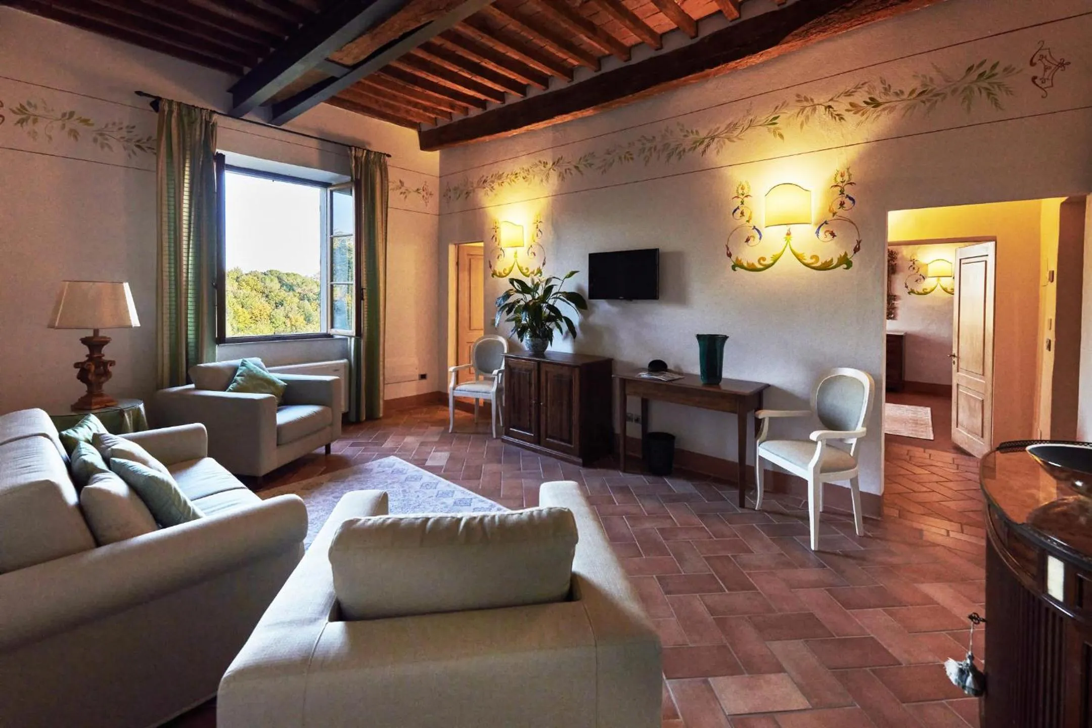 Superior Suite in Villa Curina Resort