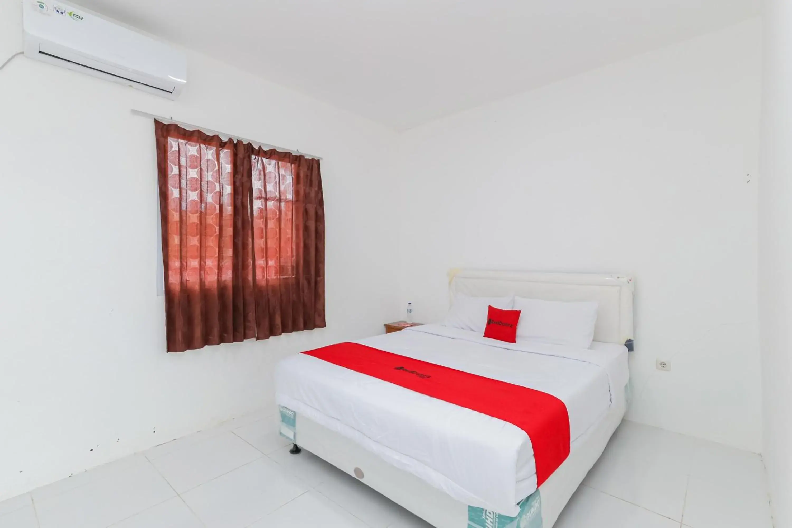 RedDoorz near RSUD Banten Serang RedDoorz near RSUD Banten Serang