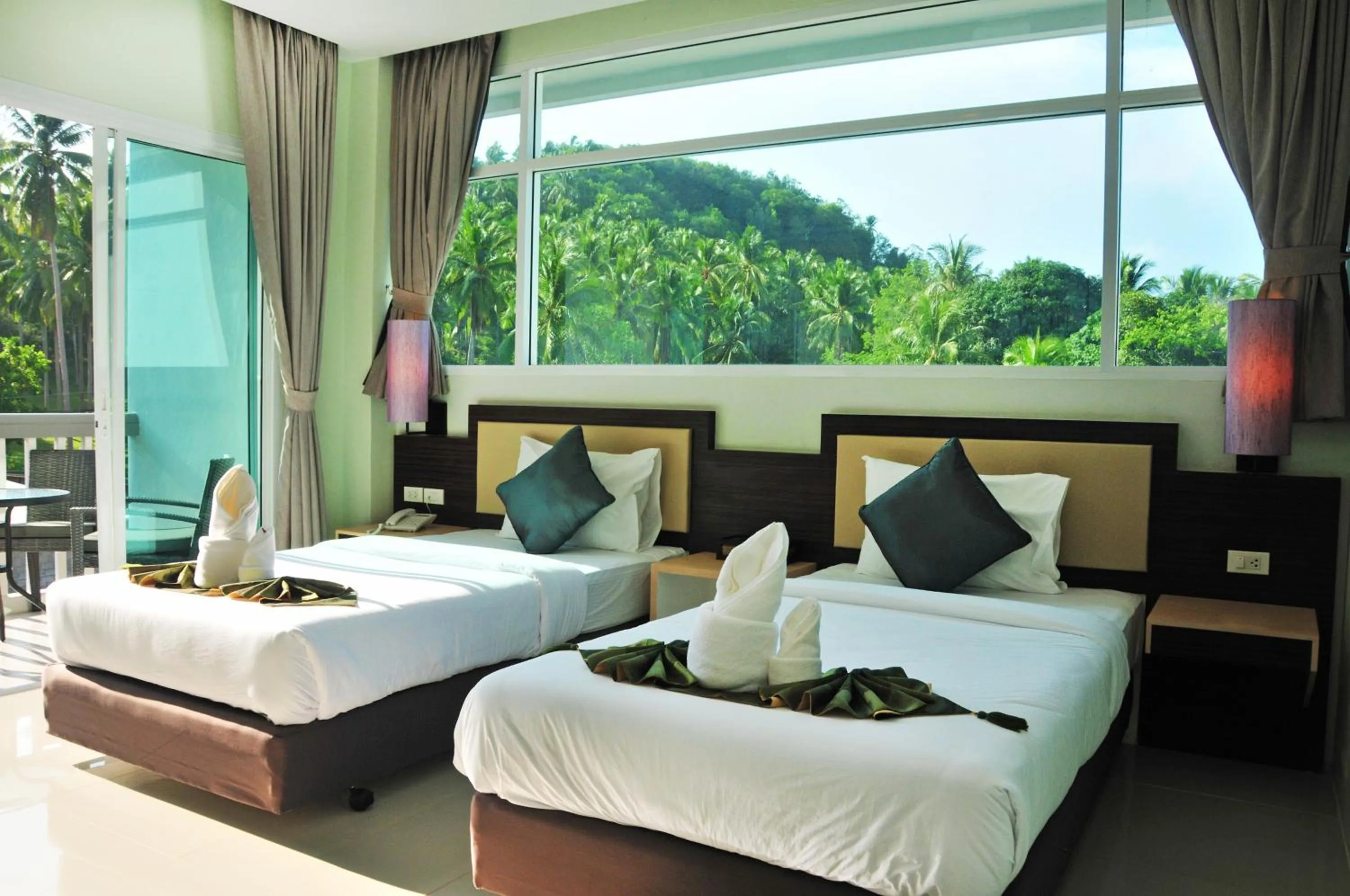 Deluxe Room in AM Surin Place - SHA Extra Plus