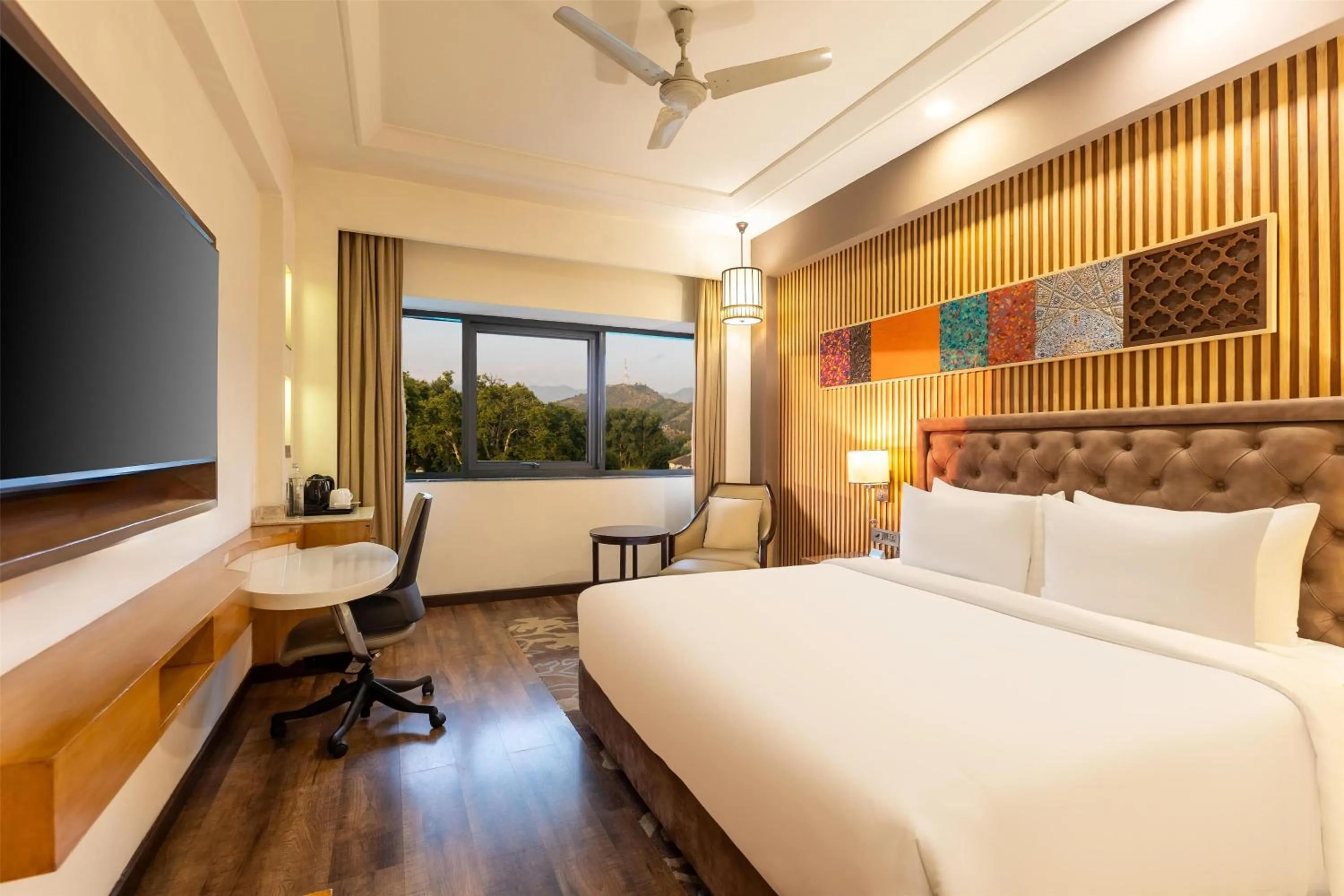 Standard Room with 15% discount on food &amp; Soft Beverages in Radisson Srinagar