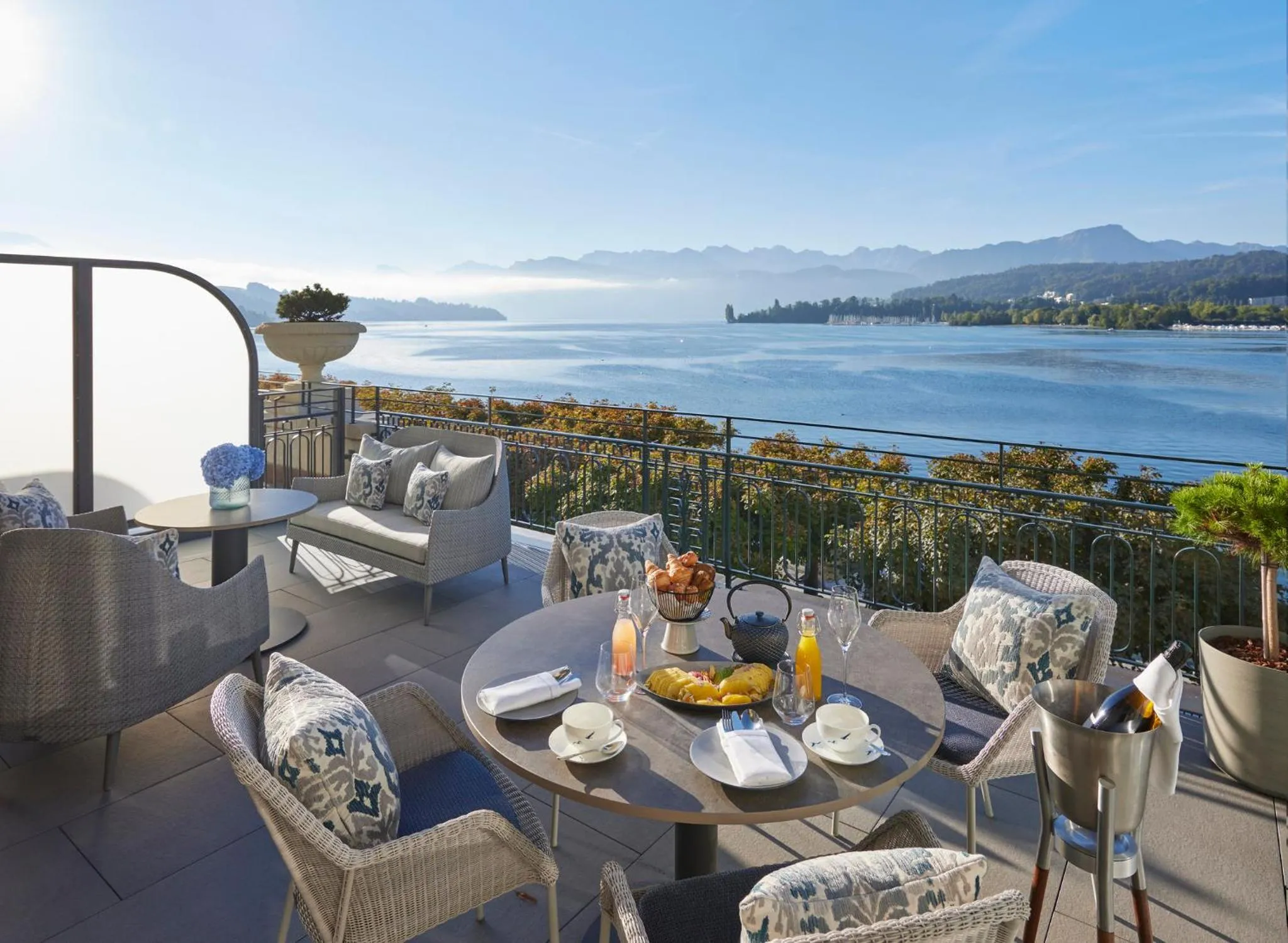 Lake View Suite with Terrace in Mandarin Oriental Palace, Luzern