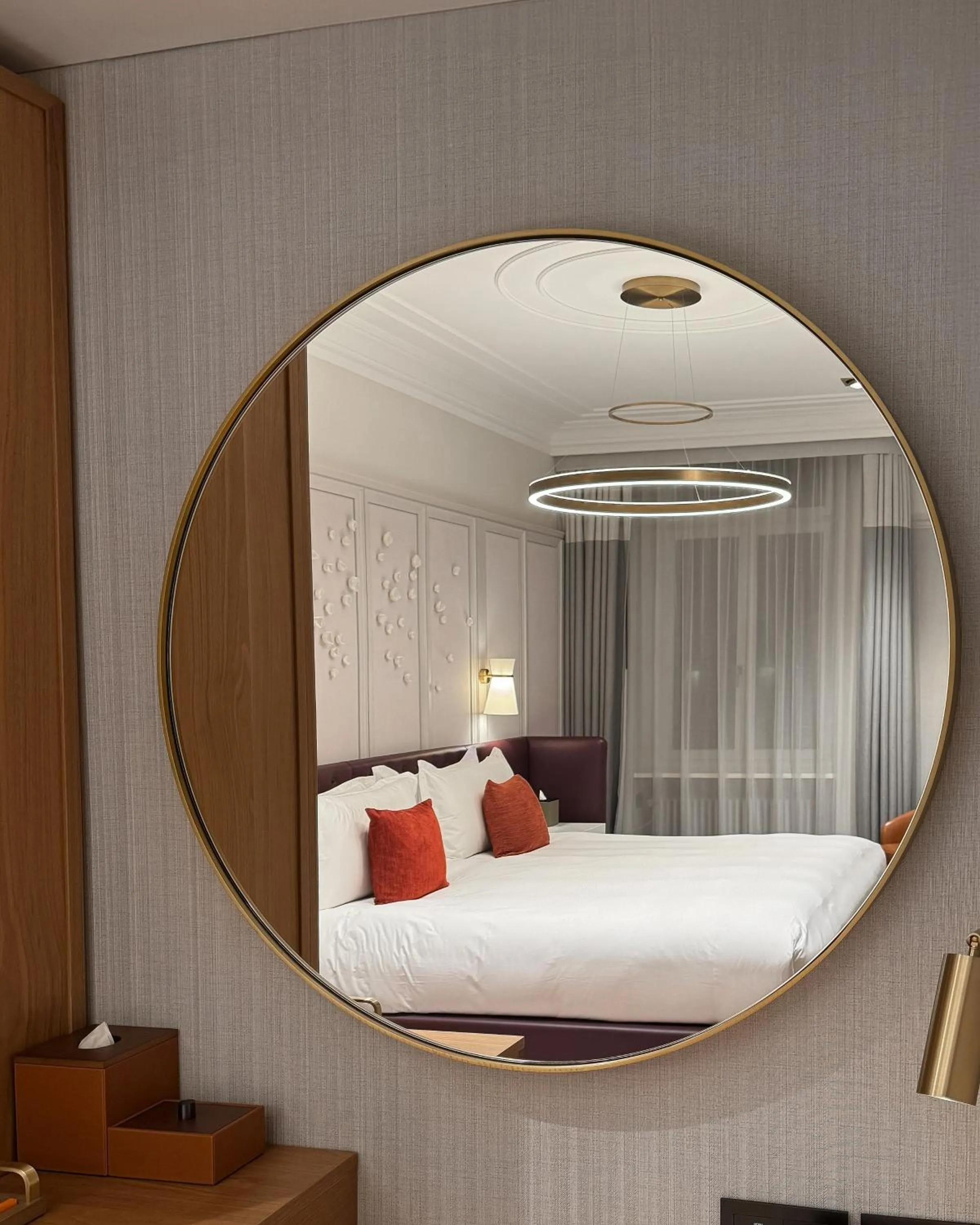 Lake View Suite with Balcony in Mandarin Oriental Palace, Luzern