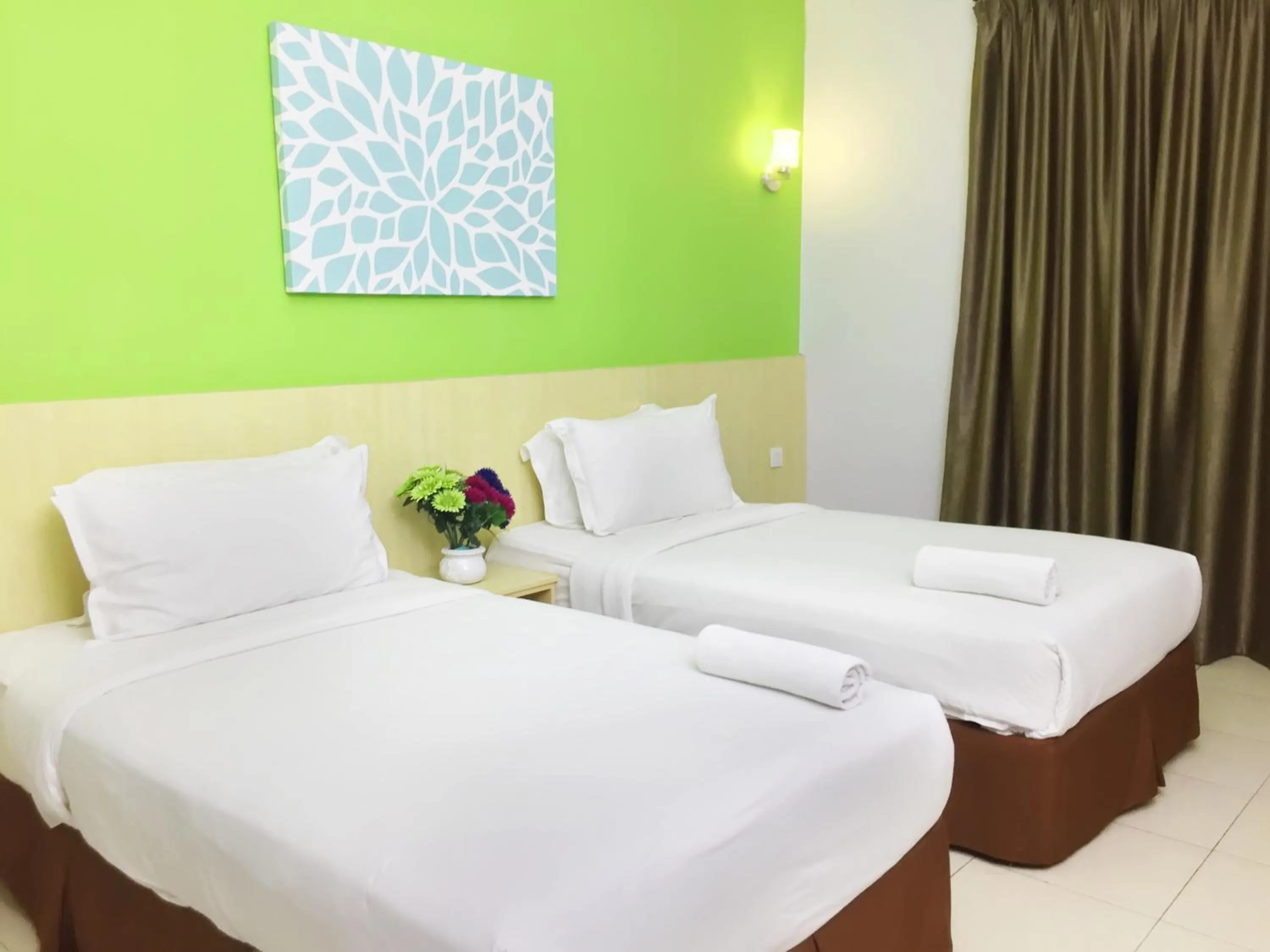 Superior Twin Room in Temasek Hotel