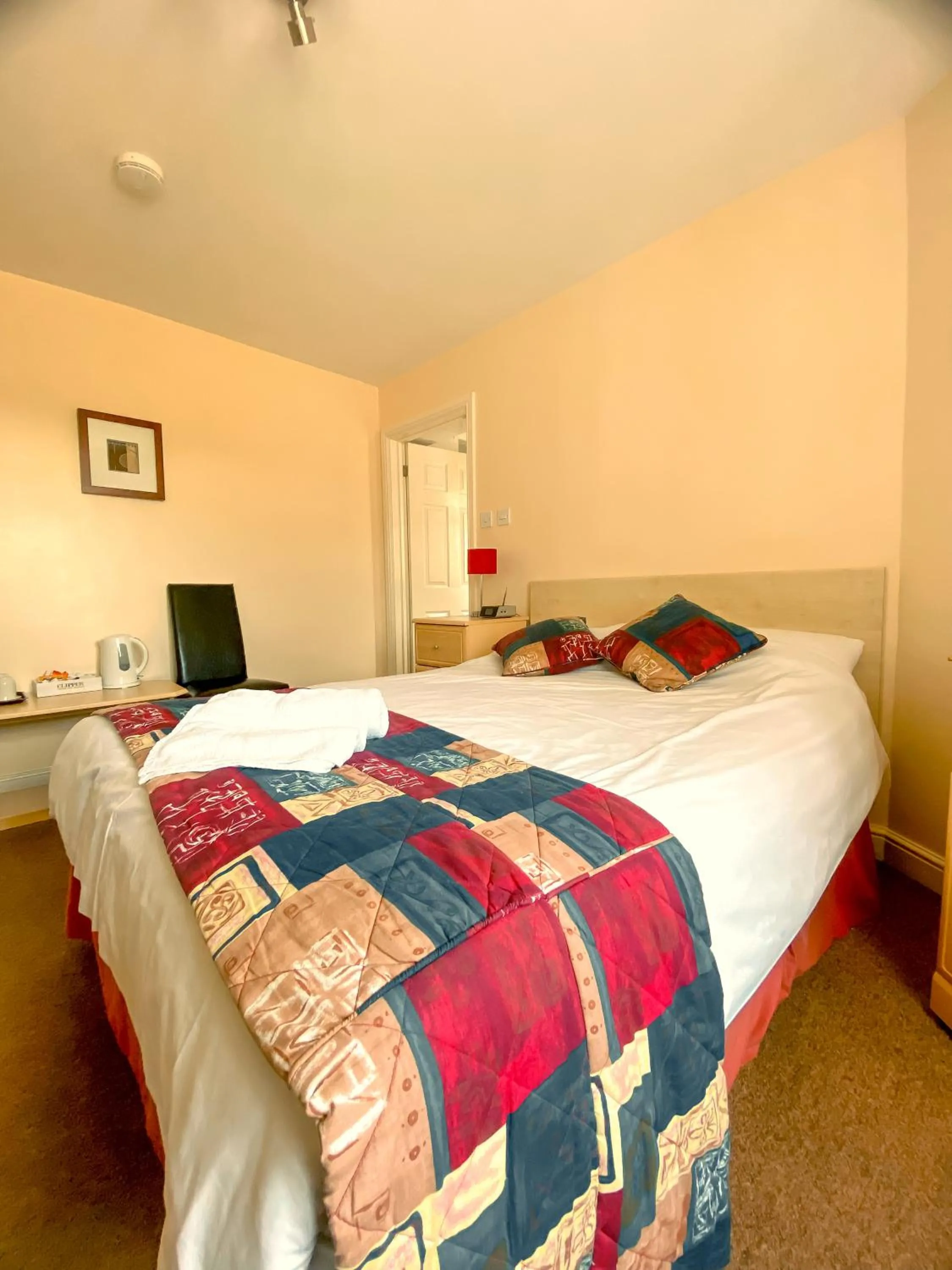 Double Room in Hawk House