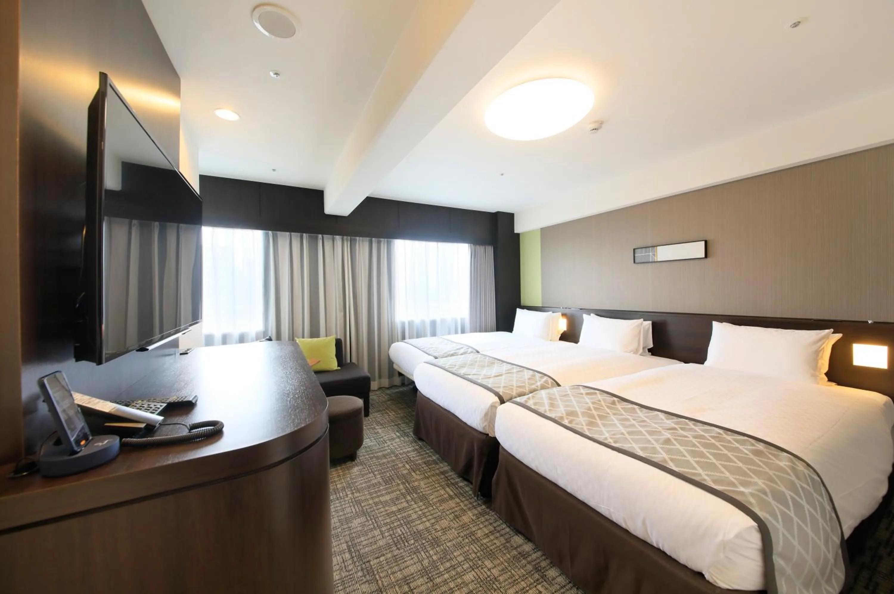 Superior Triple Room - Smoking in Richmond Hotel Higashi Osaka