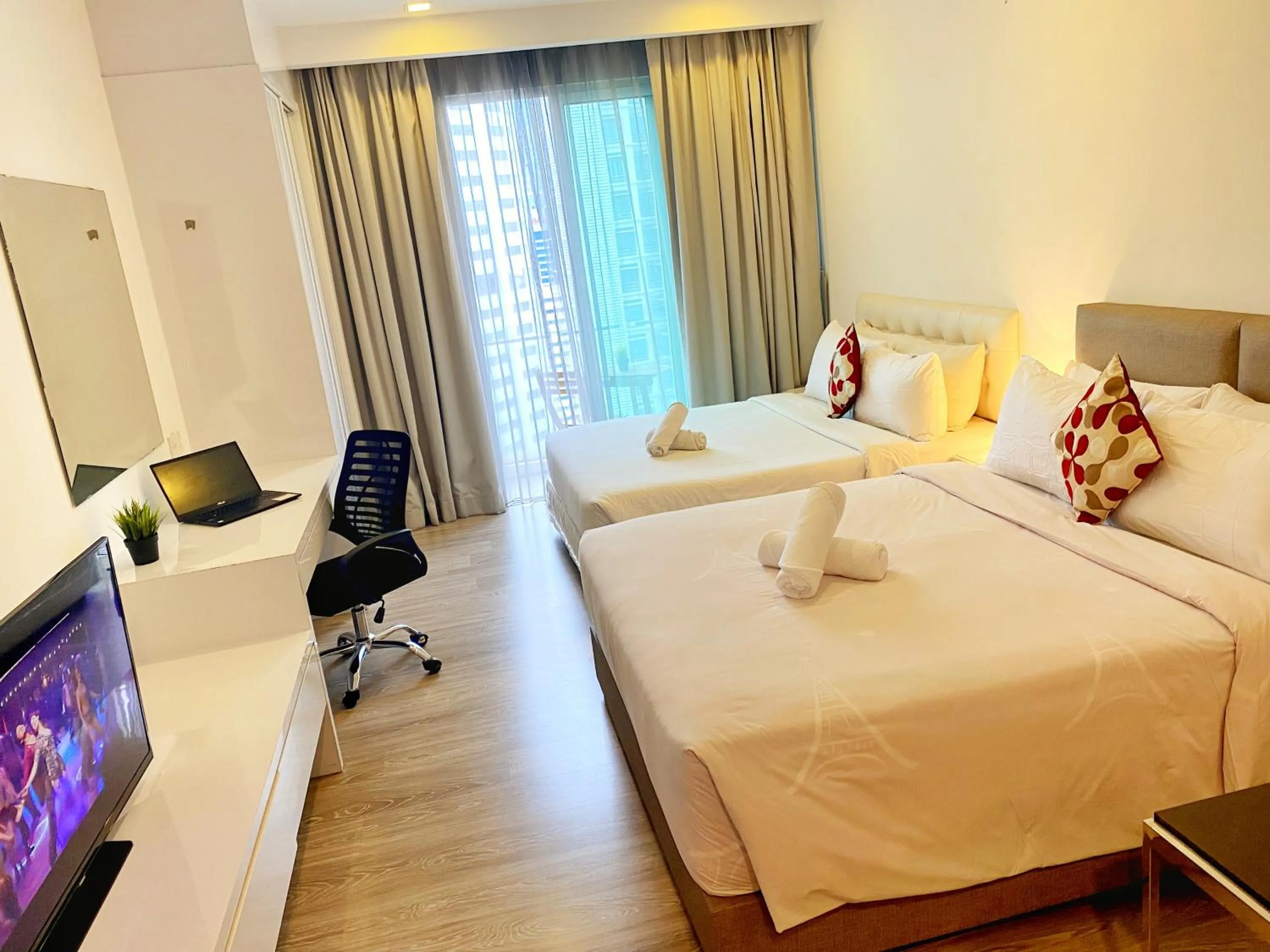 Deluxe Family Suite in Lila Suites One Bukit Ceylon
