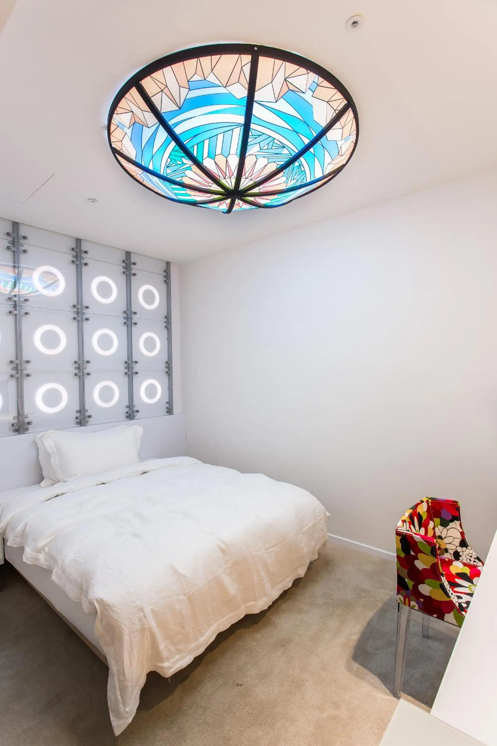 Exquisite Double Room without Window in The Tree House