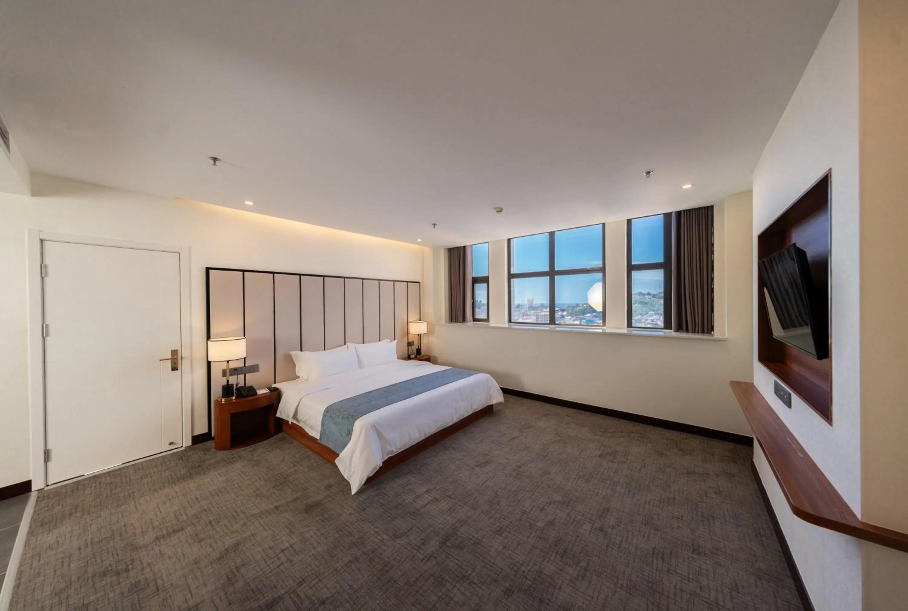 Executive Suite Two-Bedrooms in Legend Hotel and Resort