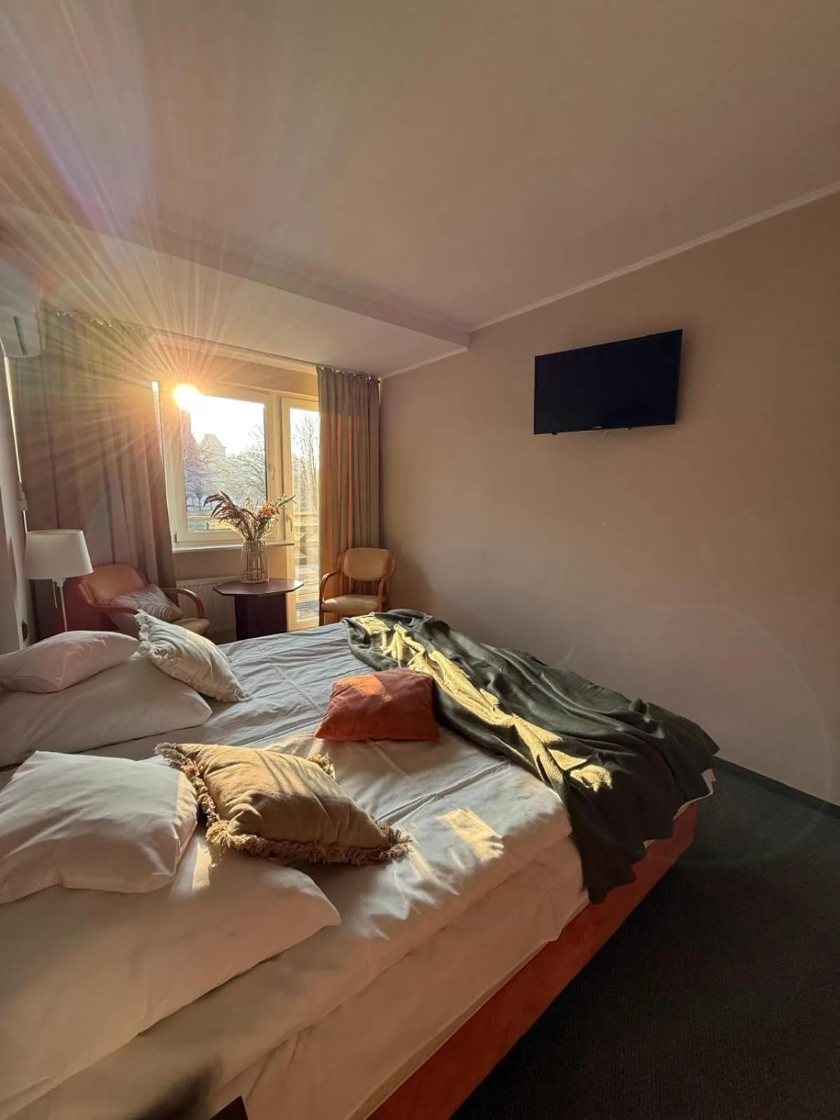 Standard Twin Room - single occupancy in Hotel Kopernik