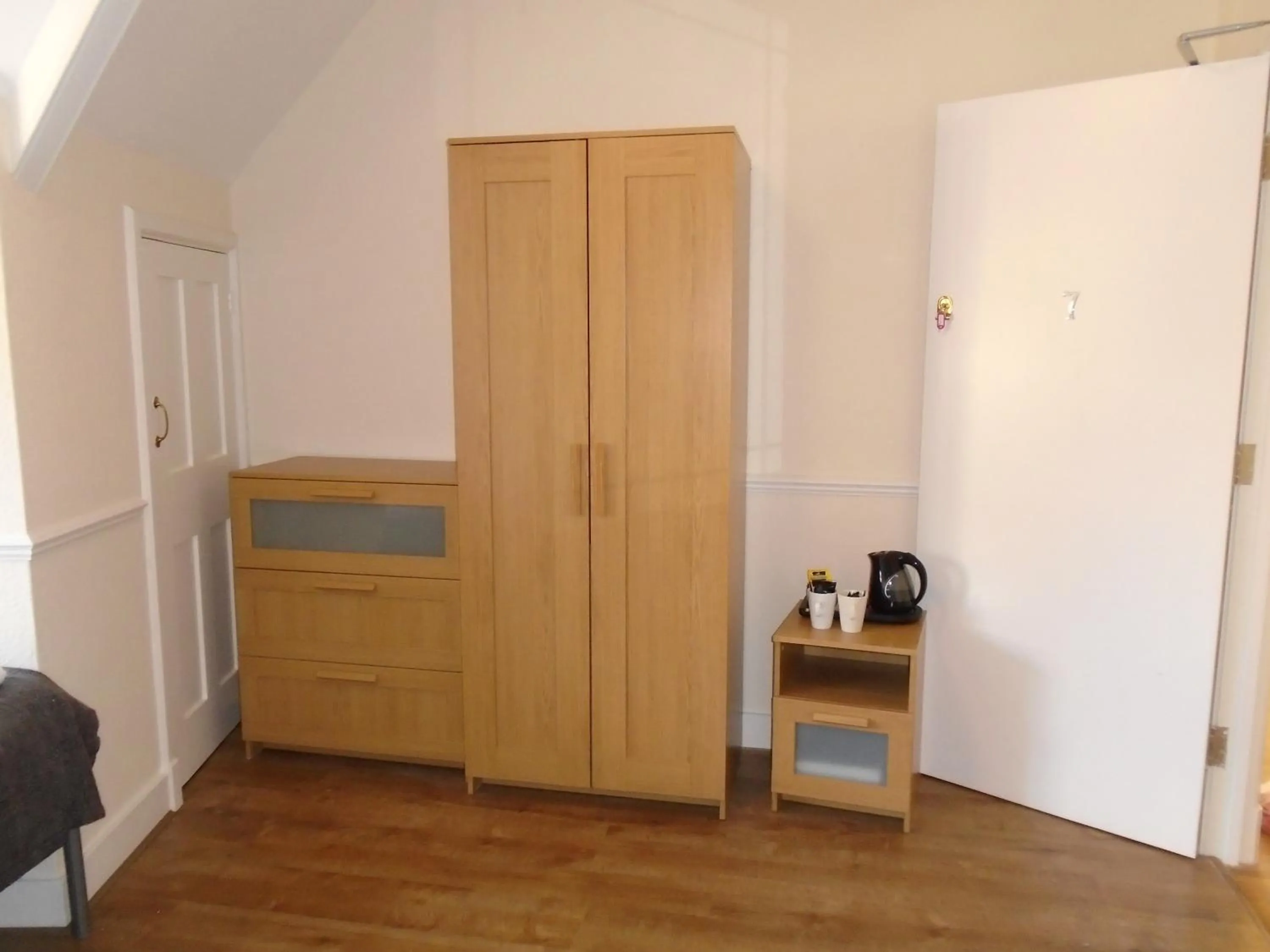 Standard Twin Room with Shared Bathroom in The Swan Inn Pub