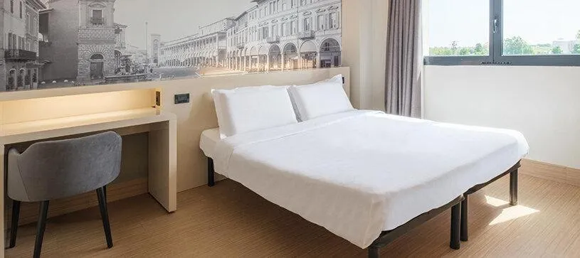 Superior Double Room in B&B Hotel Faenza