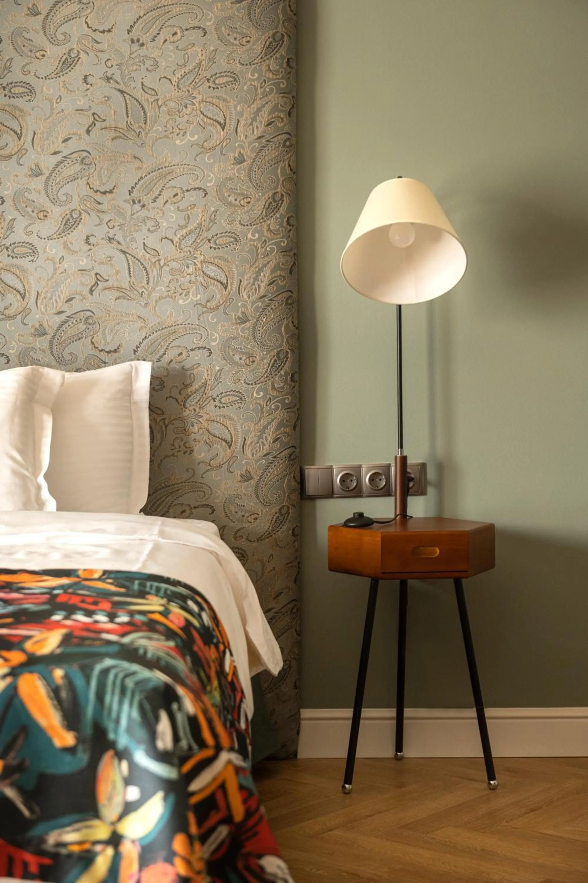 Deluxe Double or Twin Room with River View in Margot Old Tbilisi