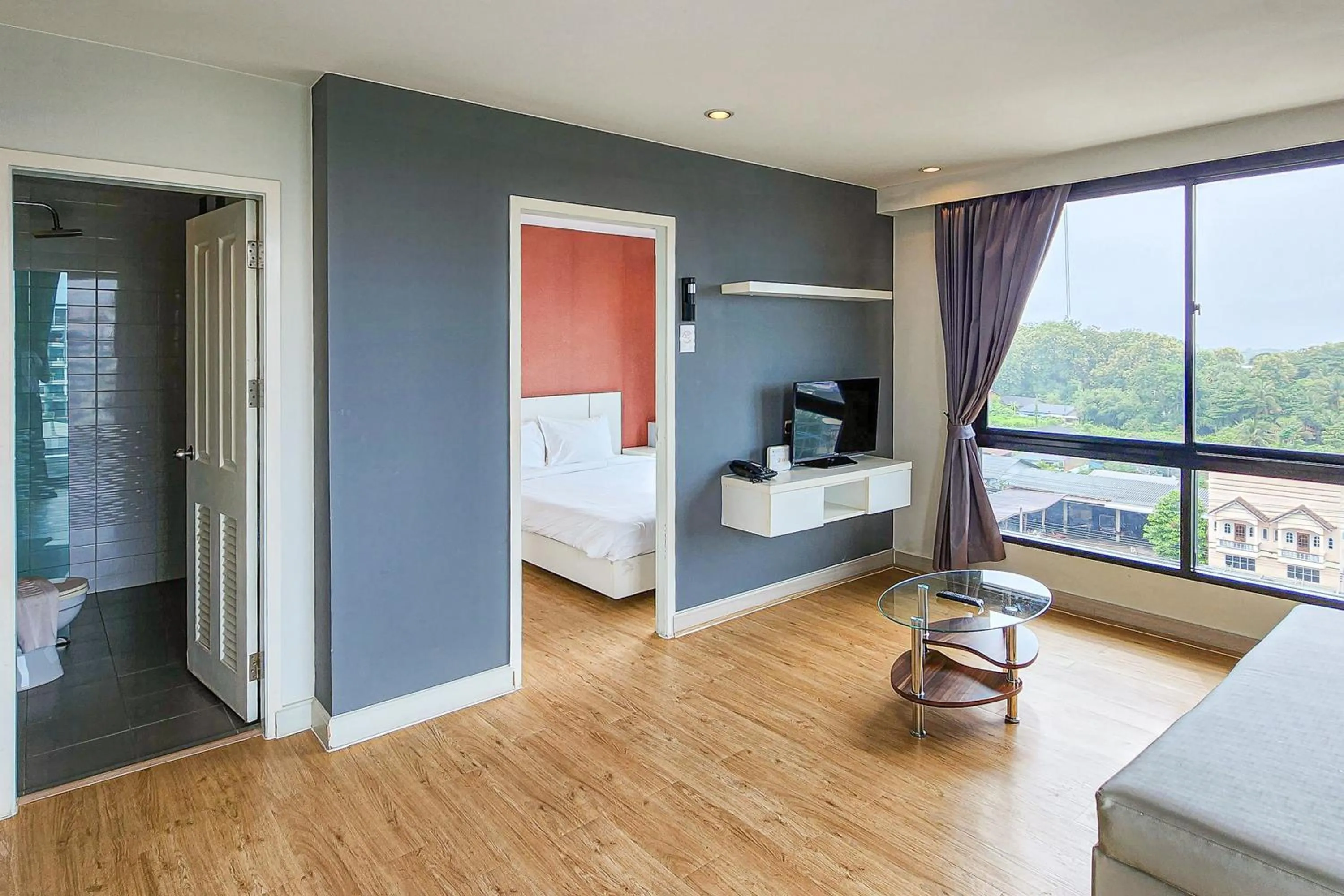 Two-Bedroom Suite in O2 Hotel Maesot