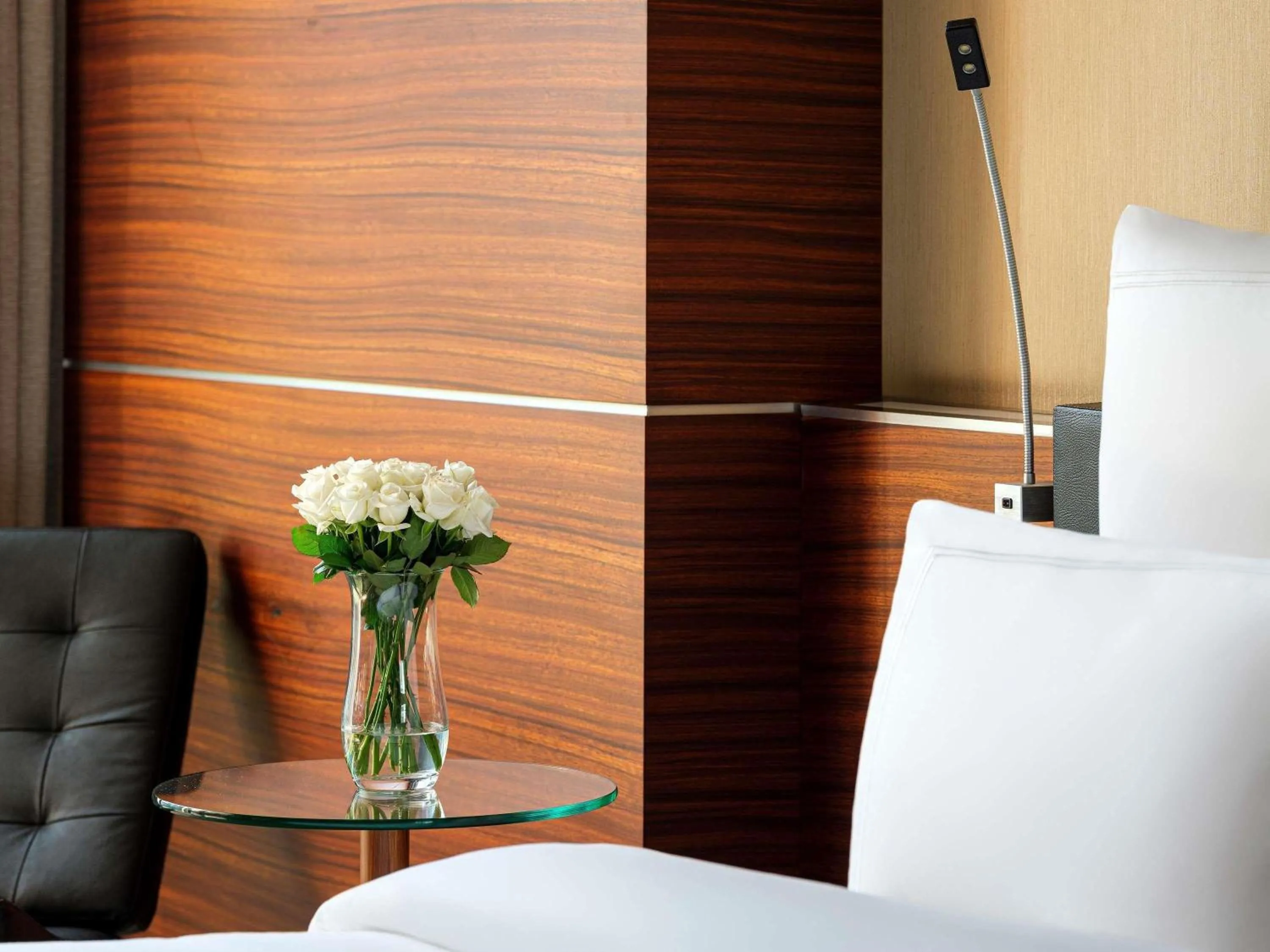 Swiss Classic Room King with City View in Swissotel Buyuk Efes Izmir