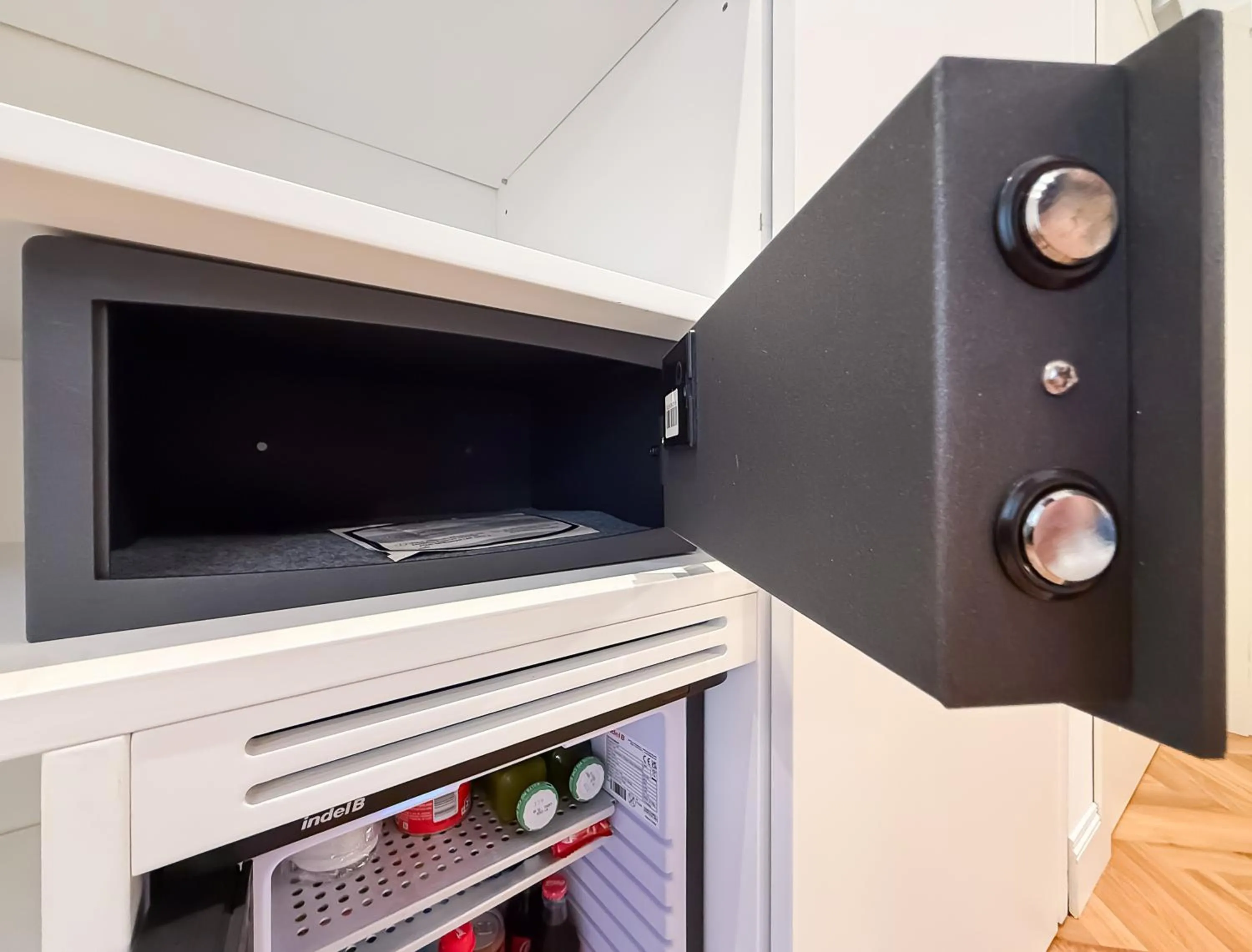 Deluxe Double or Twin Room with City View - Annex Building in Albergo Abruzzi