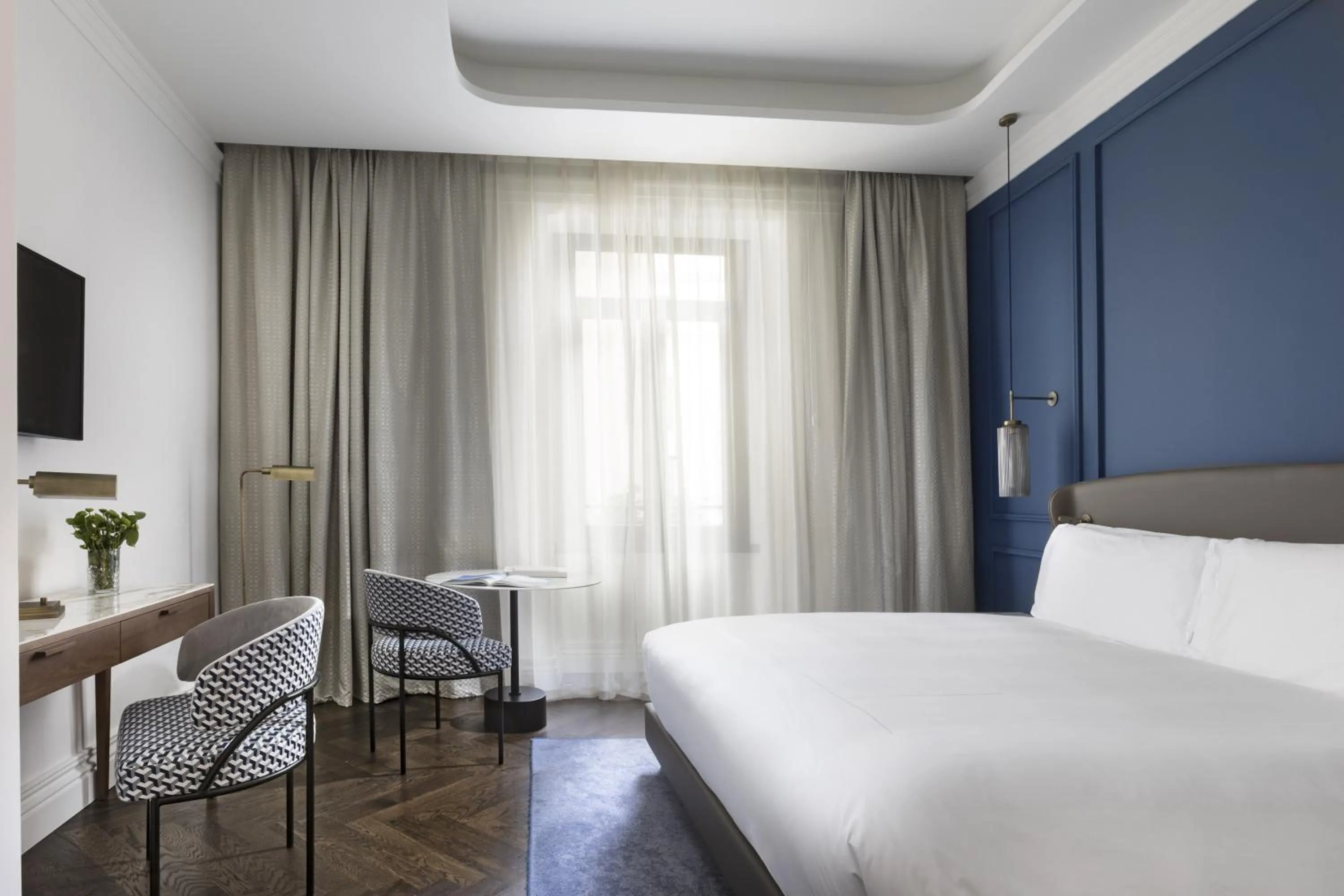 Classic King Room - Accessible in InterContinental Rome Ambasciatori Palace by IHG