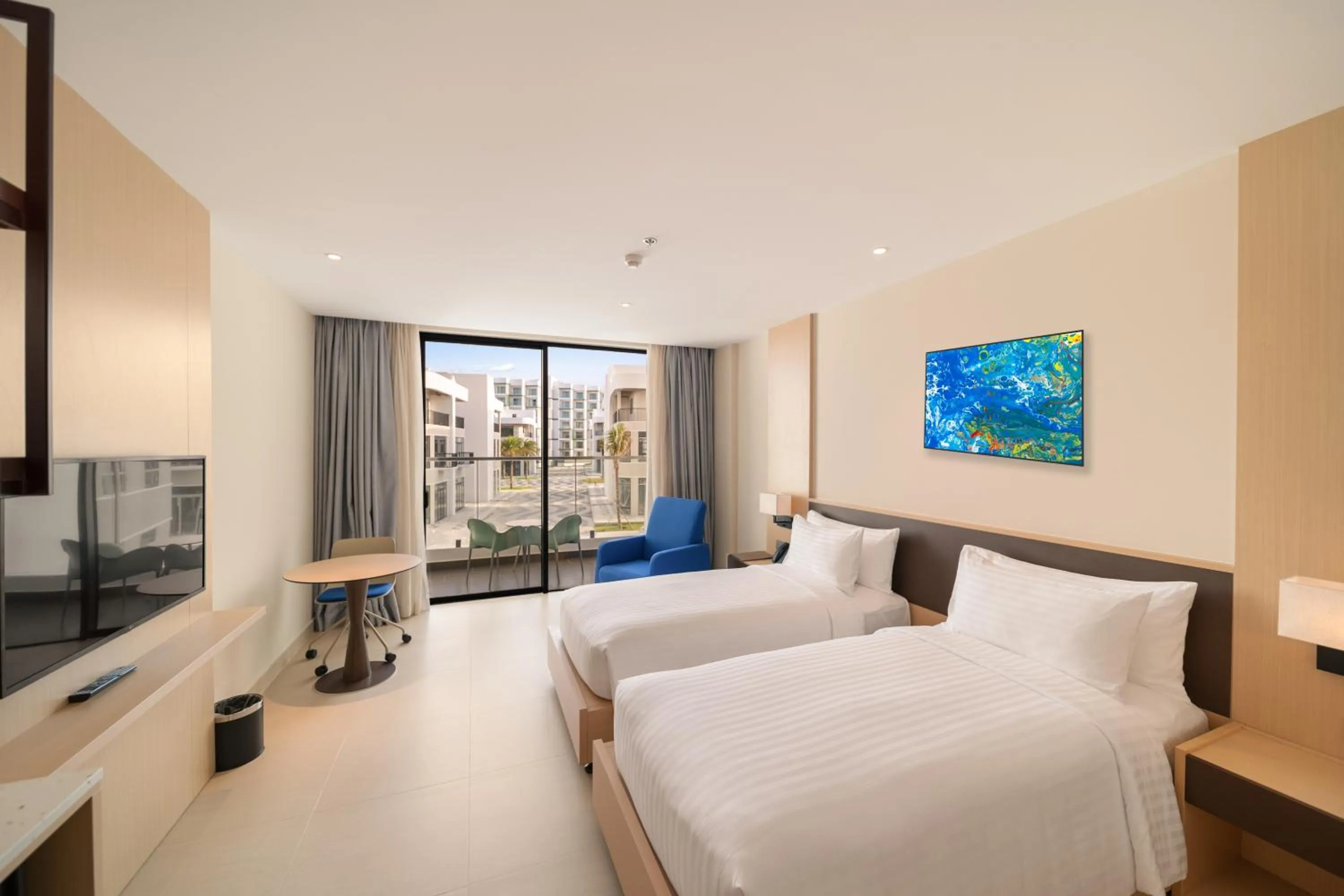 Deluxe Twin Room in The Empyrean Cam Ranh Beach Resort