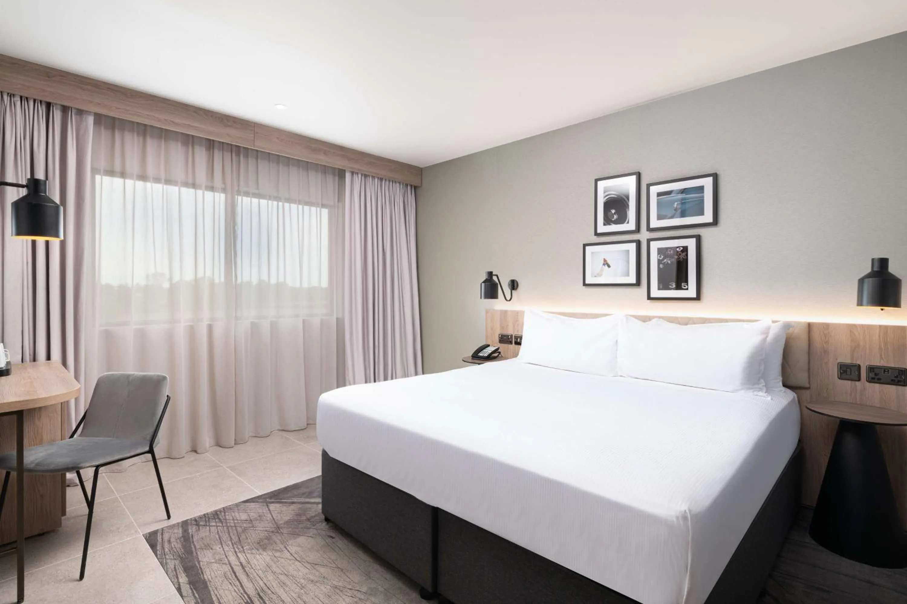 King Room in Hilton Garden Inn Silverstone