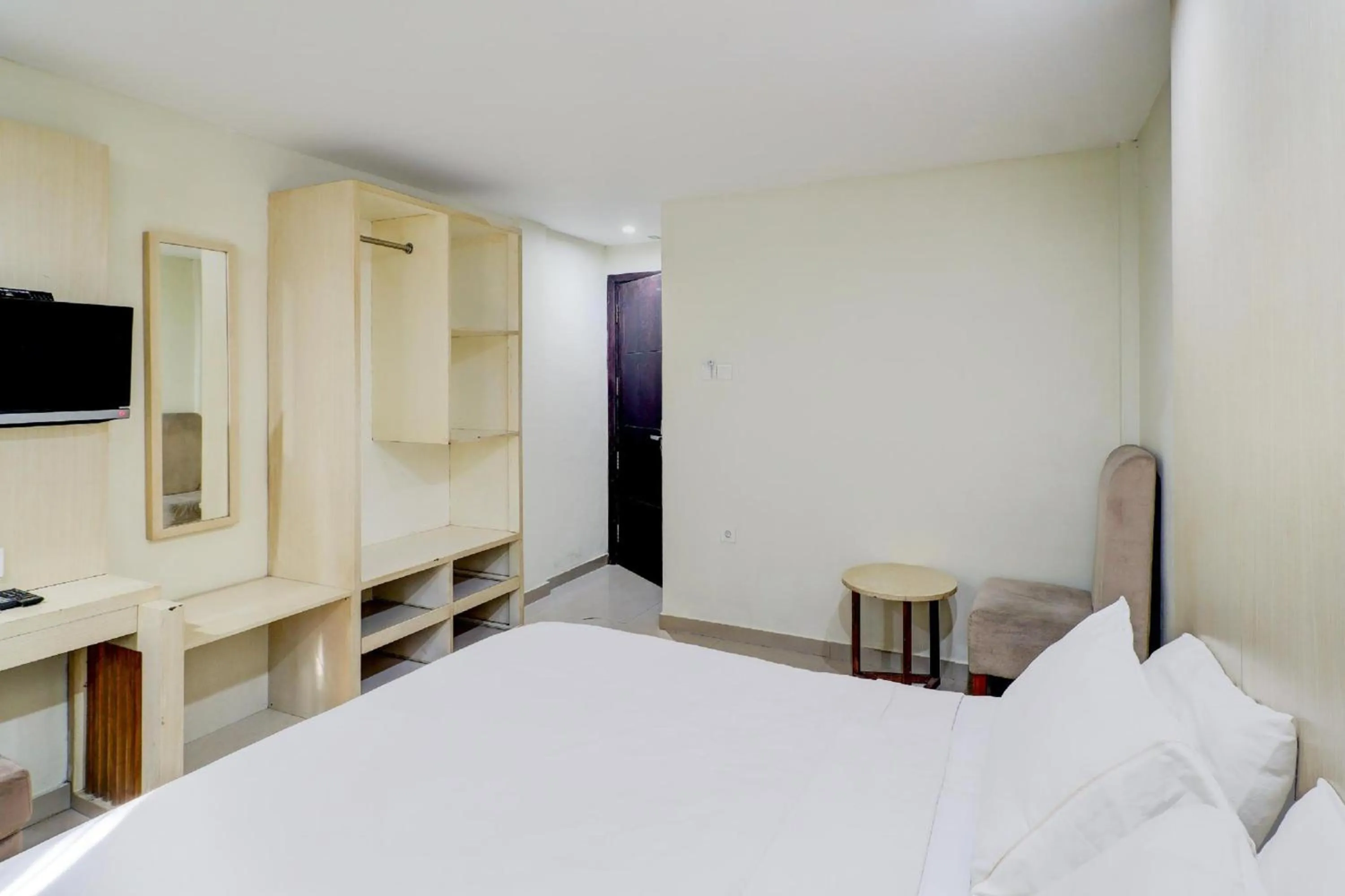 Deluxe King Room in Collection O Near Bajra Sandi Monumen Formerly Grand Pondok Puri Ayu