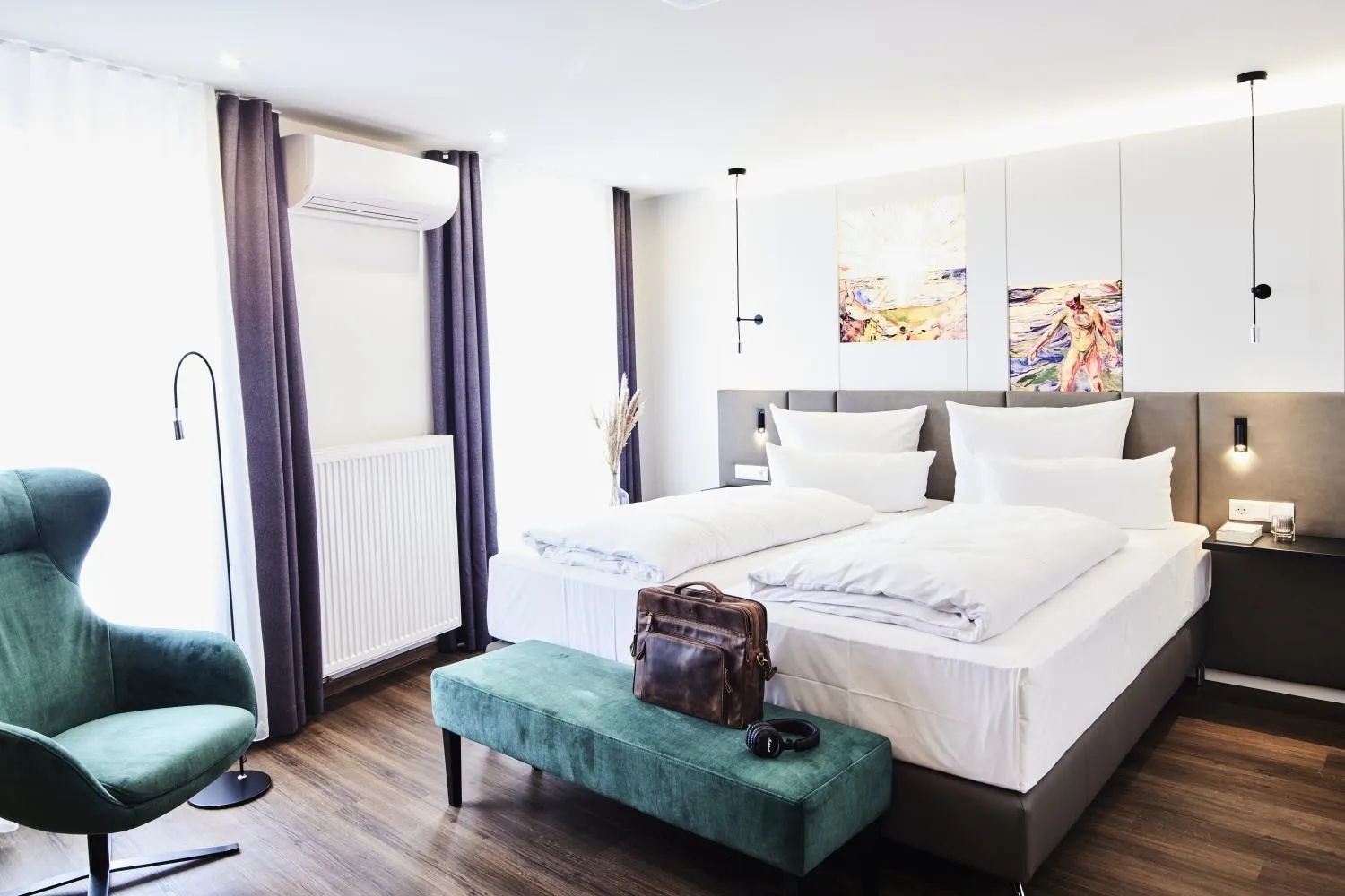 Junior Suite with Balcony - single occupancy in Design- und Kunsthotel München