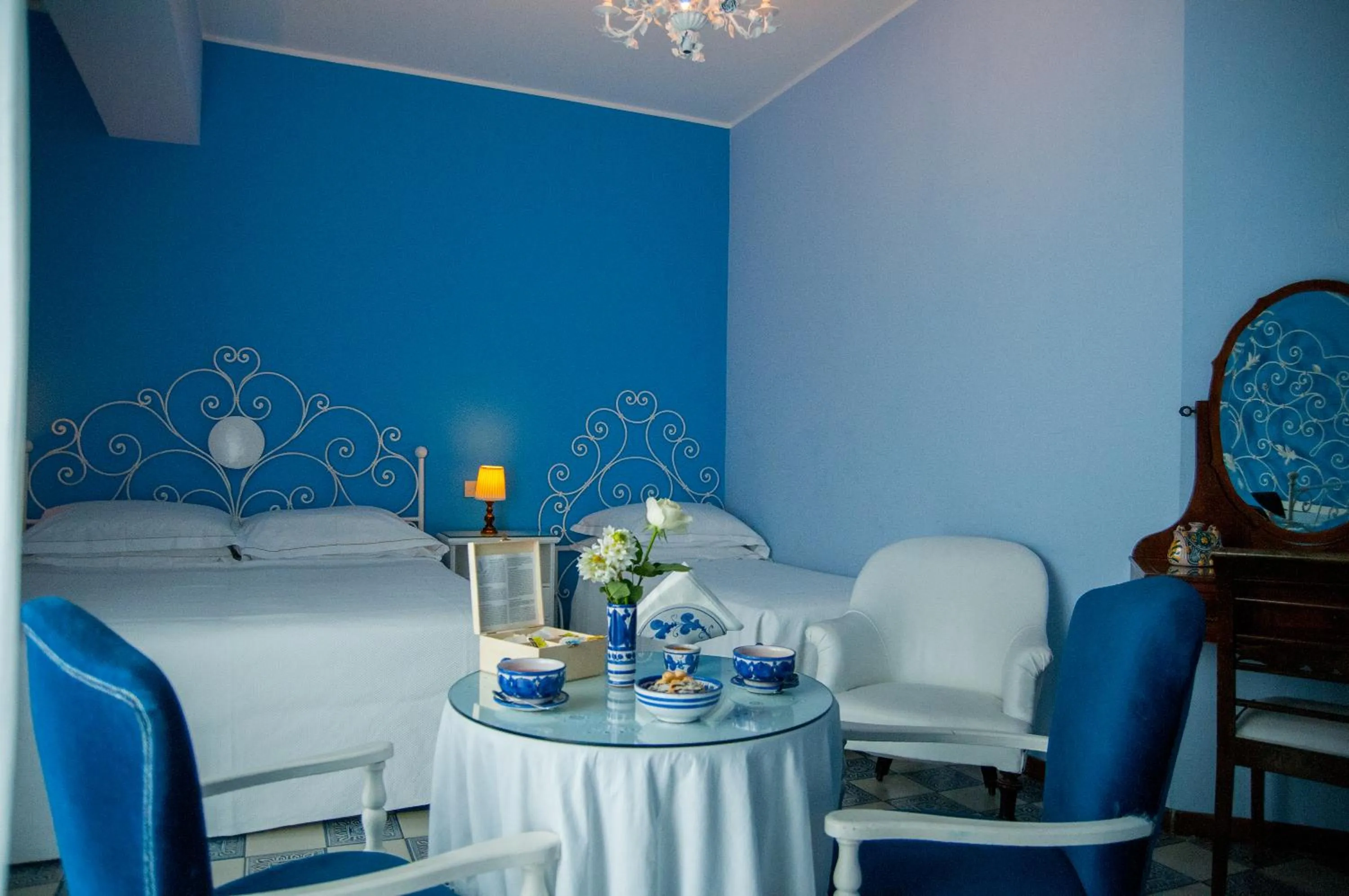 Superior Double or Twin Room with Sea View in Hotel Palladio
