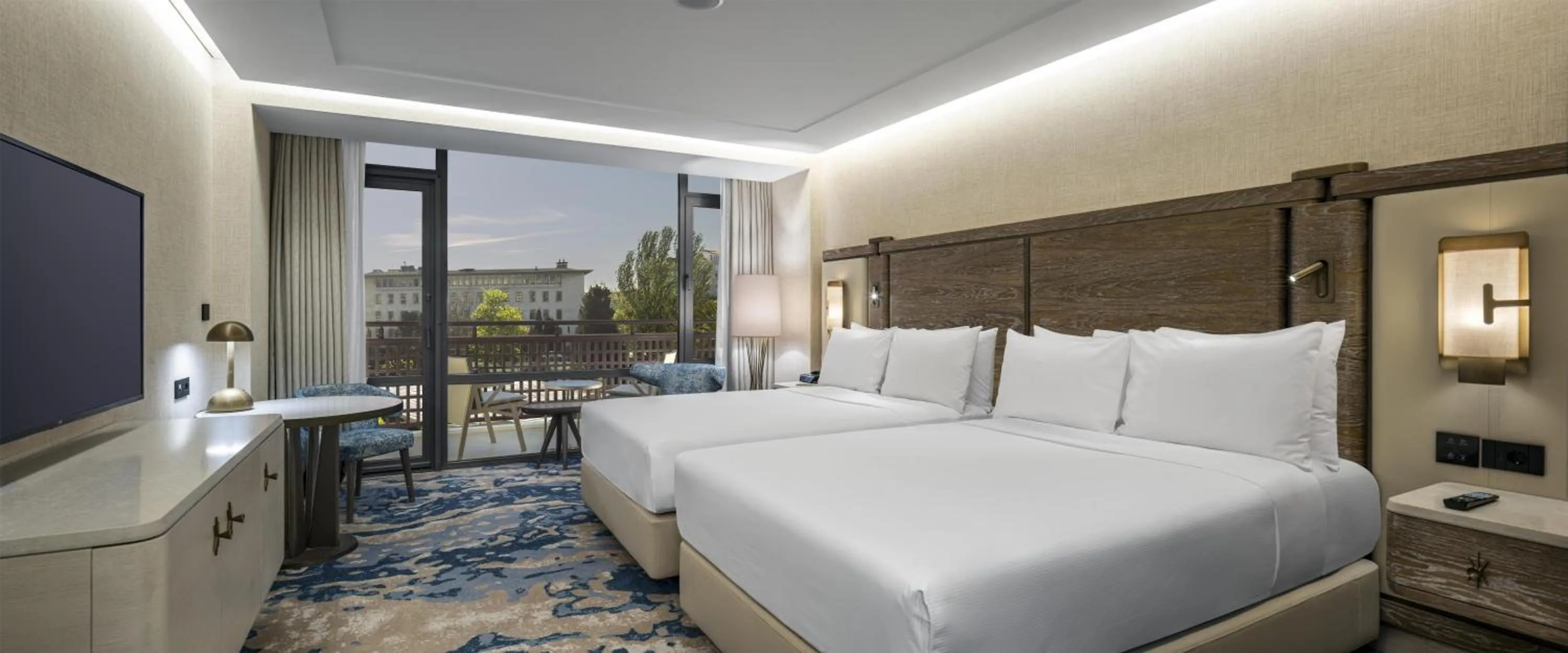 Executive Double Room with Two Double Beds and City View in Hilton Istanbul Bosphorus
