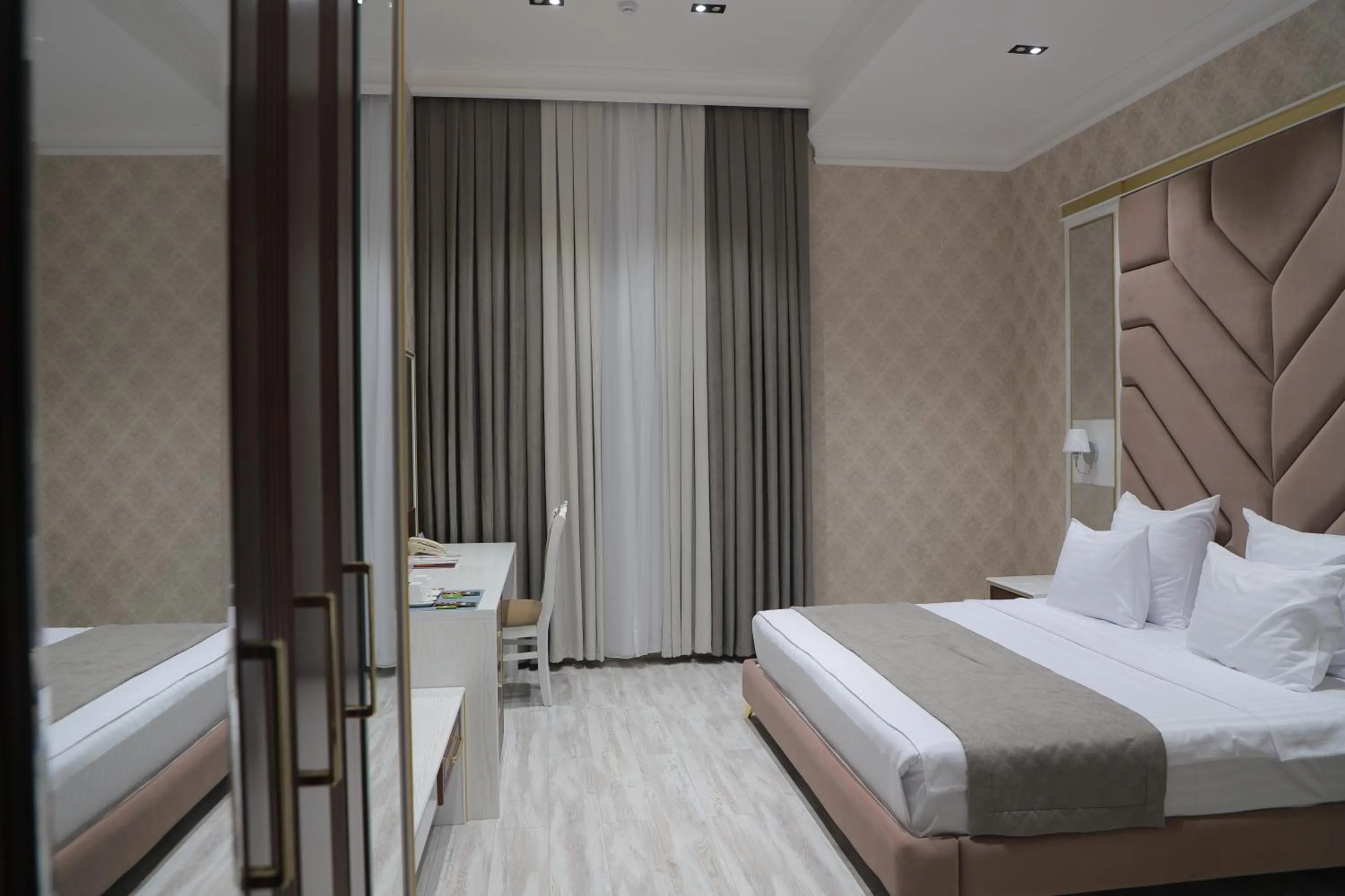 Deluxe Double Room - single occupancy in Golden Samarkand Hotel