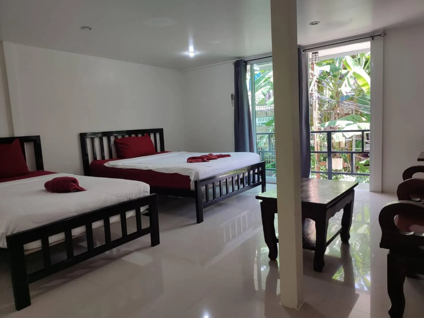 Standard Double or Twin Room with Balcony in Kitty Guesthouse