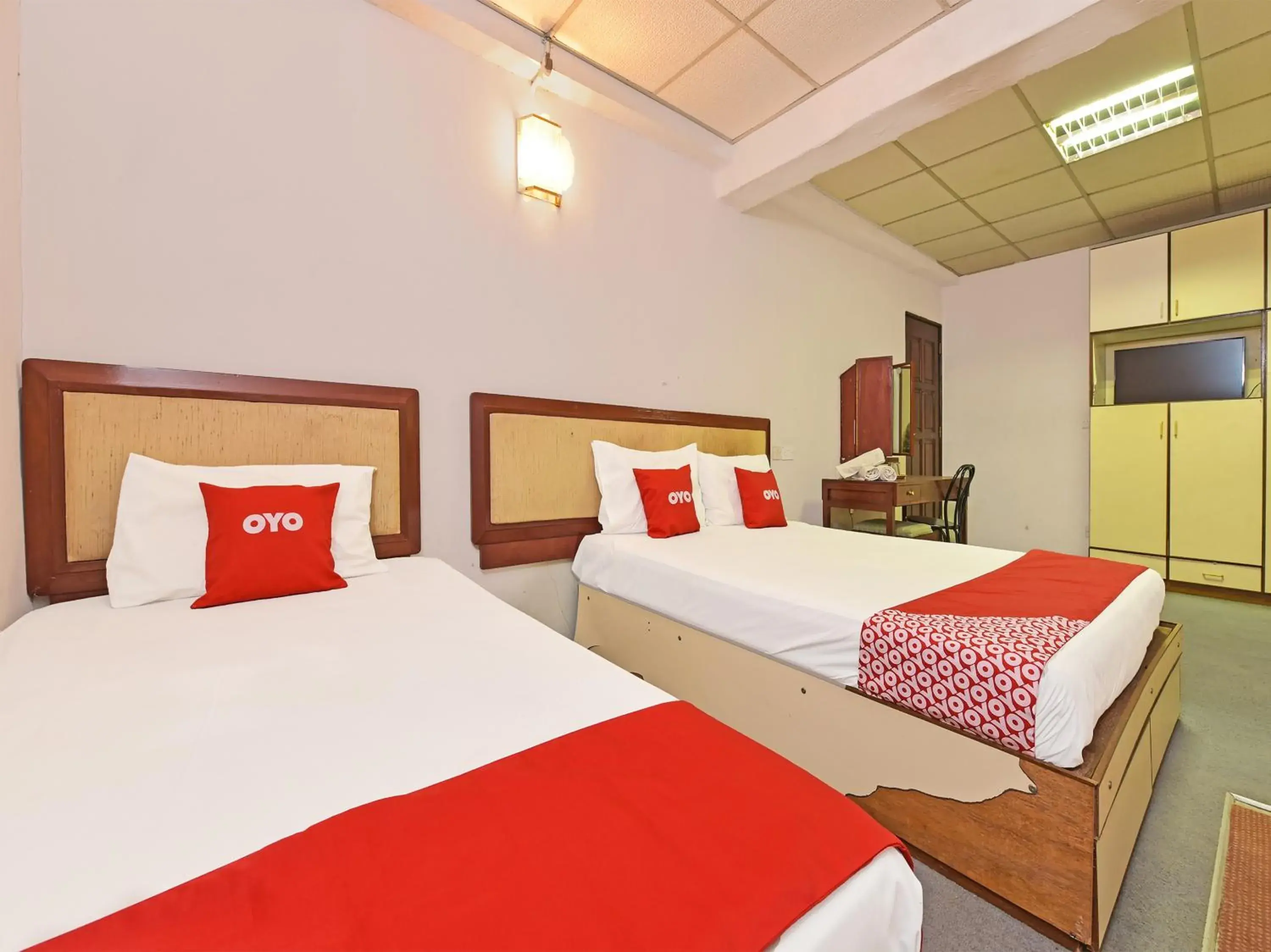 Hotel O Villa De Rose Hotel O Villa De Rose