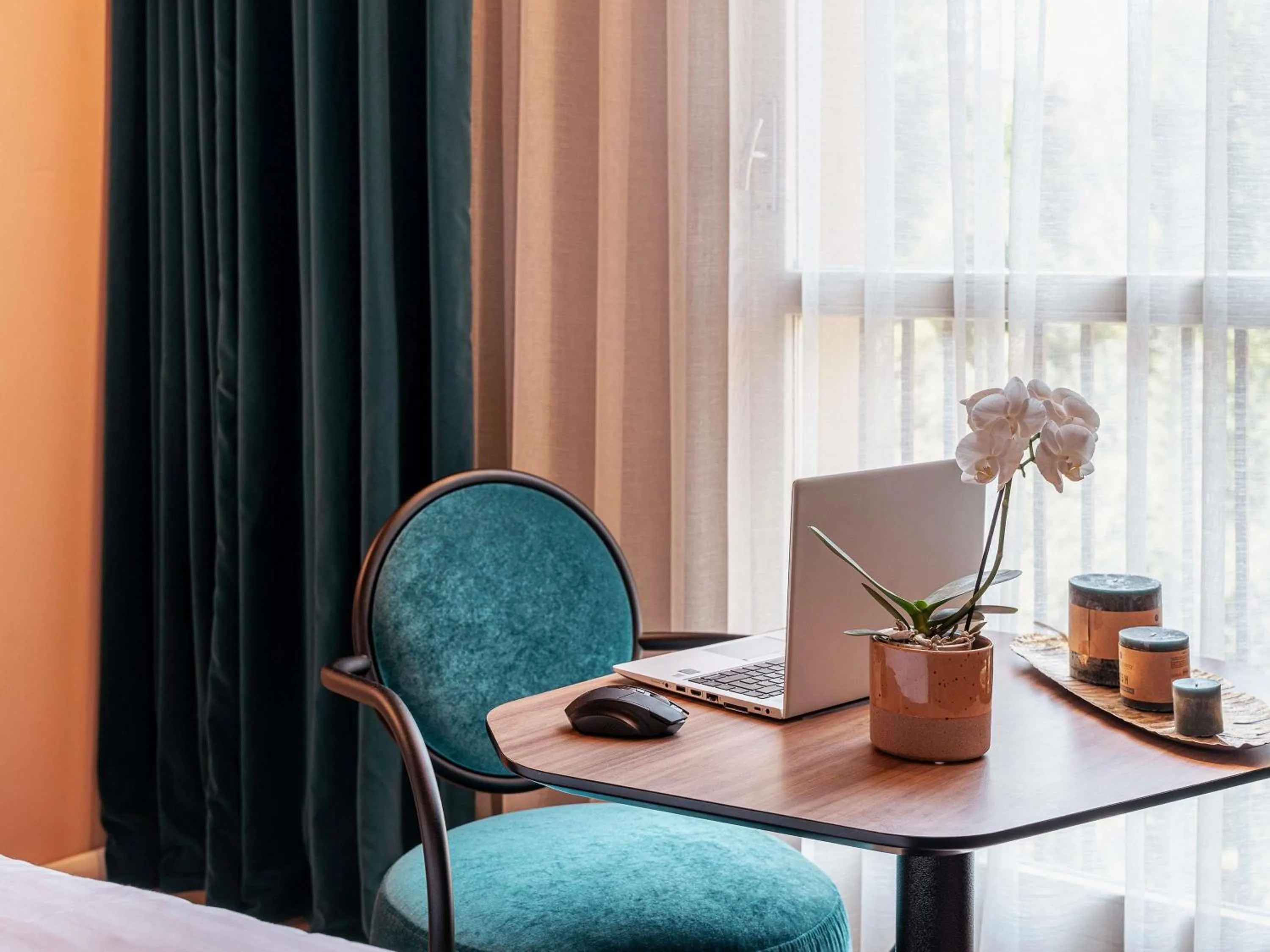 Renovated Twin Superior Room in Mercure Bologna Centro