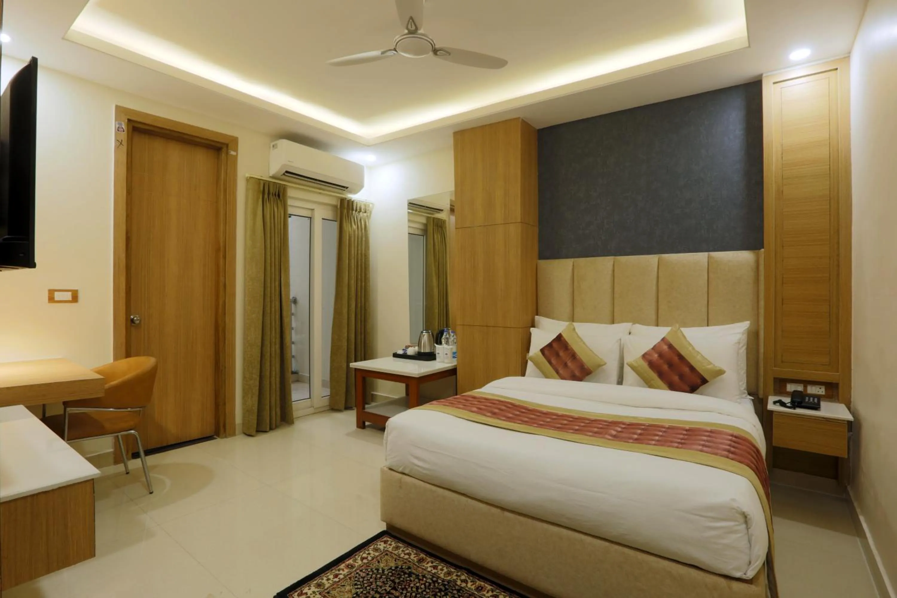 Standard Double Room - single occupancy in Hotel Sakura by Maps