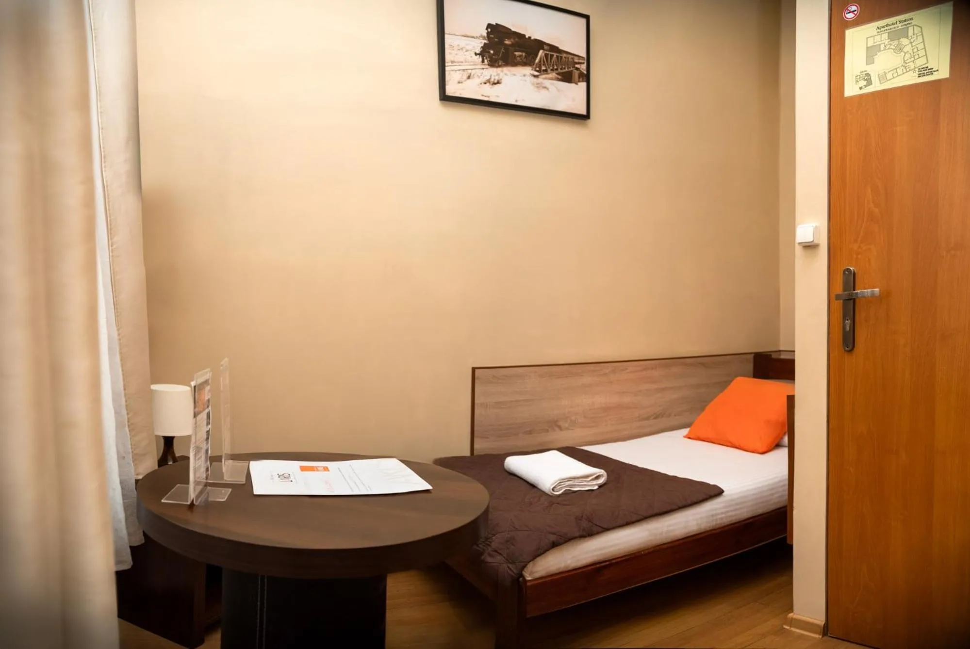 Single Room in Station Aparthotel