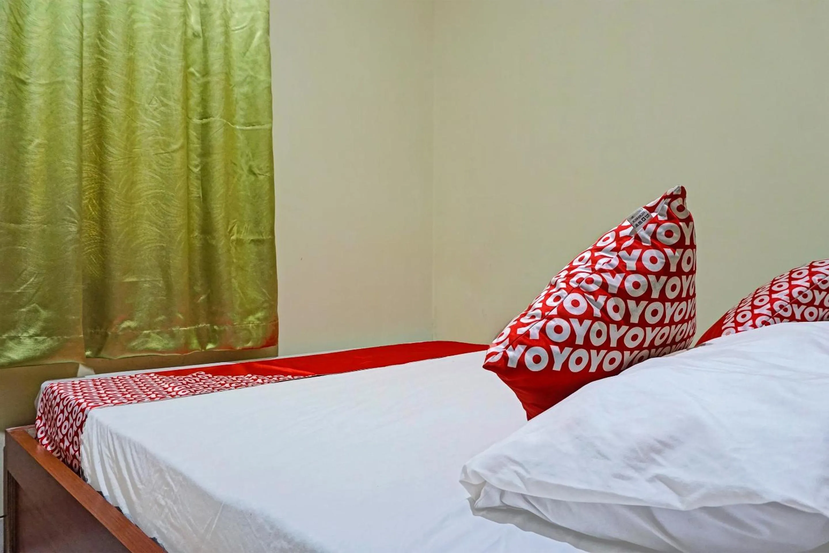 Standard Double Room in Hotel O Orange Homestay Makassar