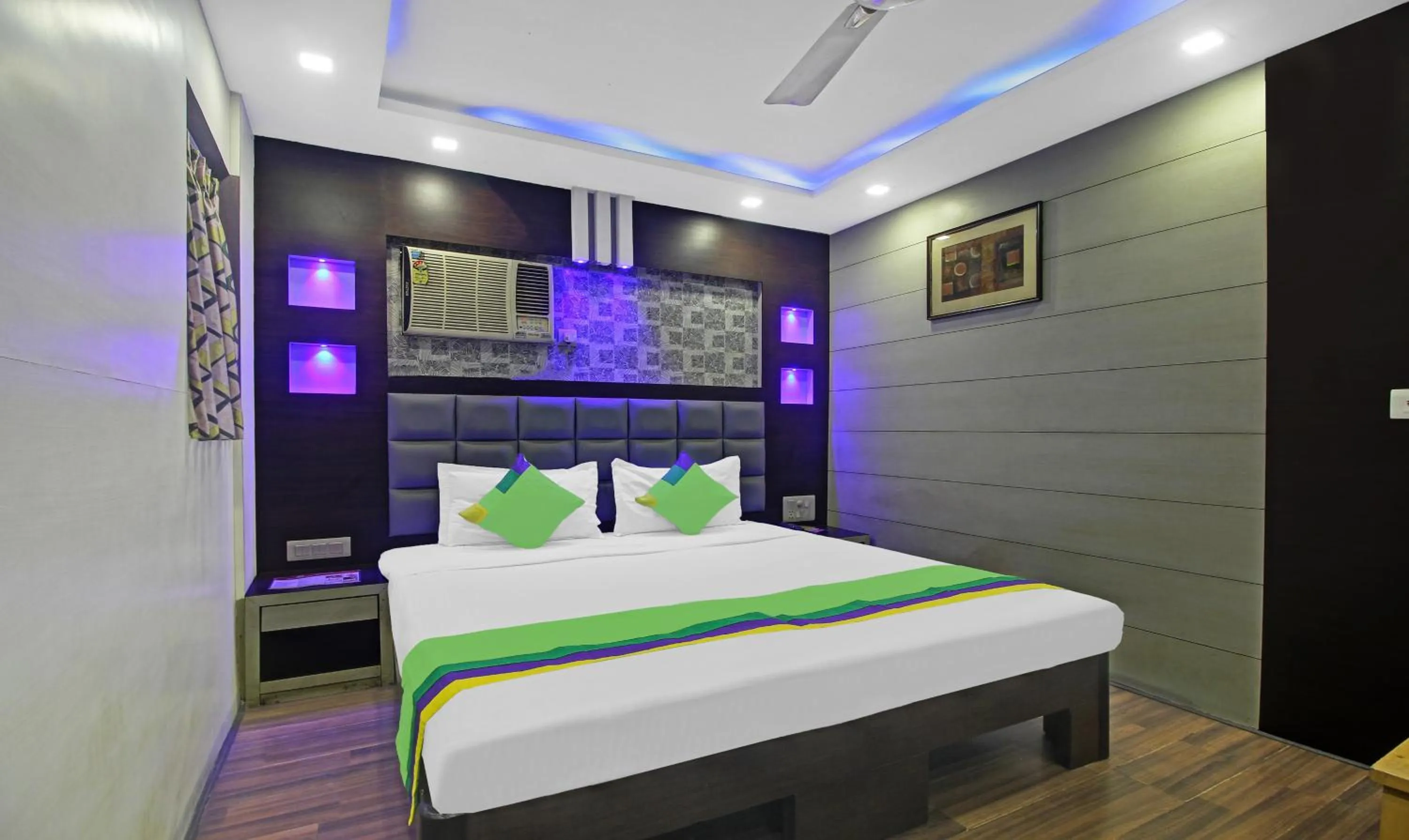 Deluxe Family Room - single occupancy in Treebo Mangalam, Bhawanipur