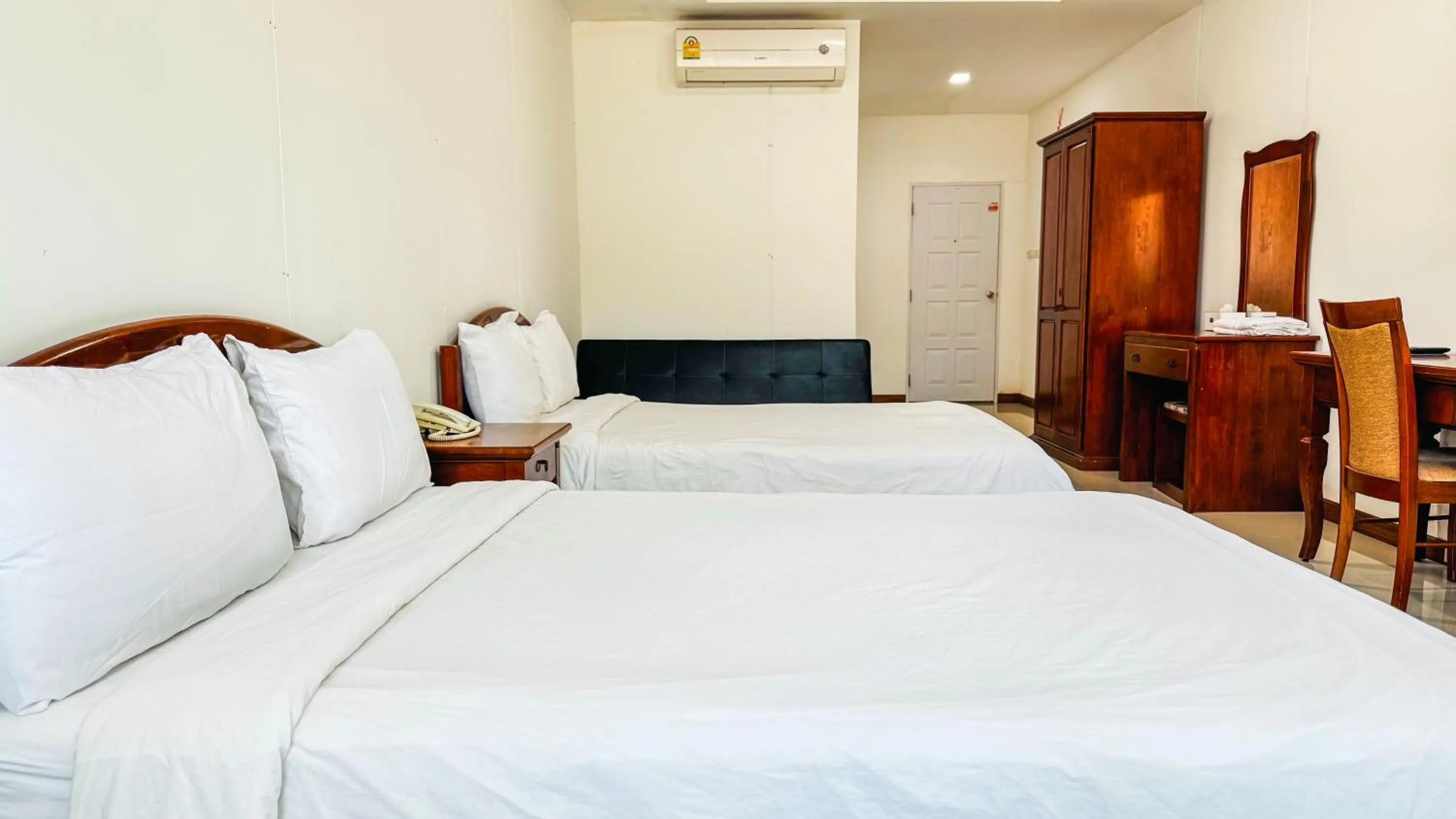 Standard Queen Room with Two Queen Beds in Baan Suan Khun Ta and Golf Resort