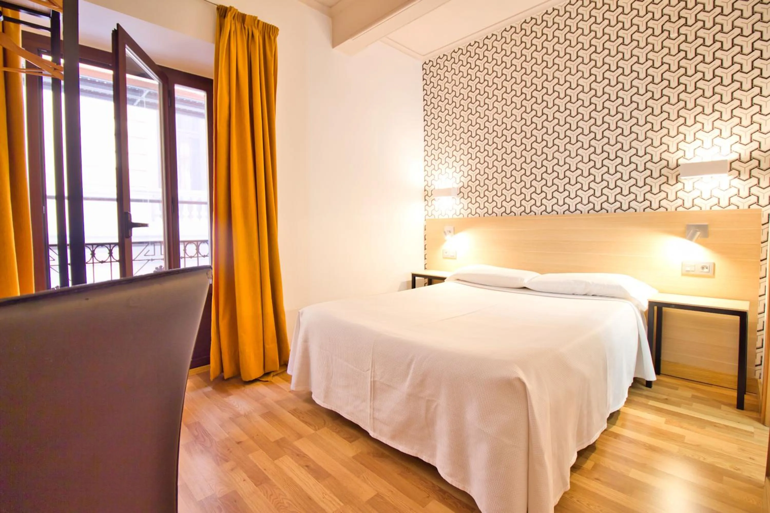 Double or Twin Room in Atenas Granada