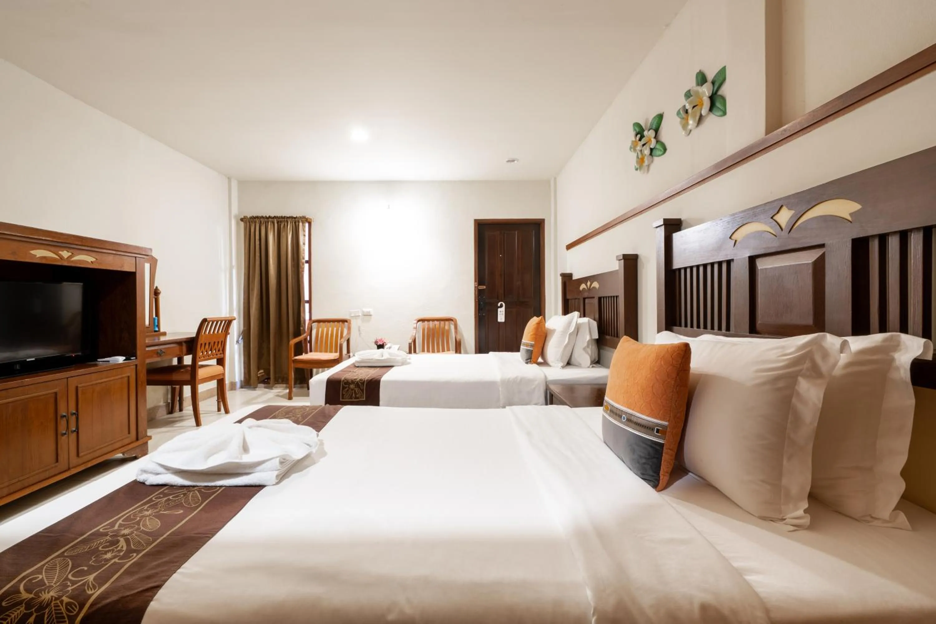 Standard Double or Twin Room with Garden View in Phuket Leelavadee Hua Ting Resort
