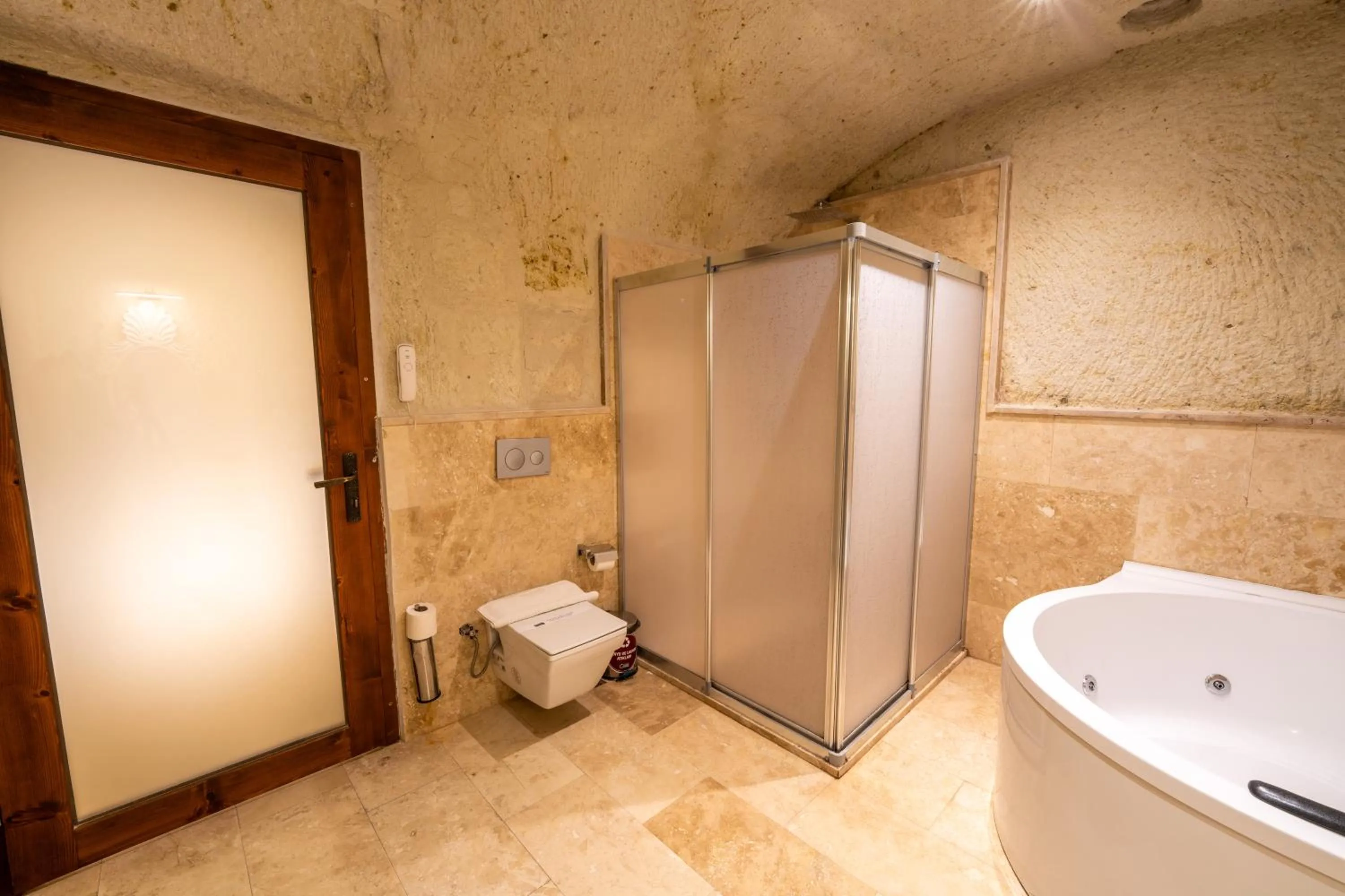 Queen Suite - single occupancy in Cappadocia Sweet Cave