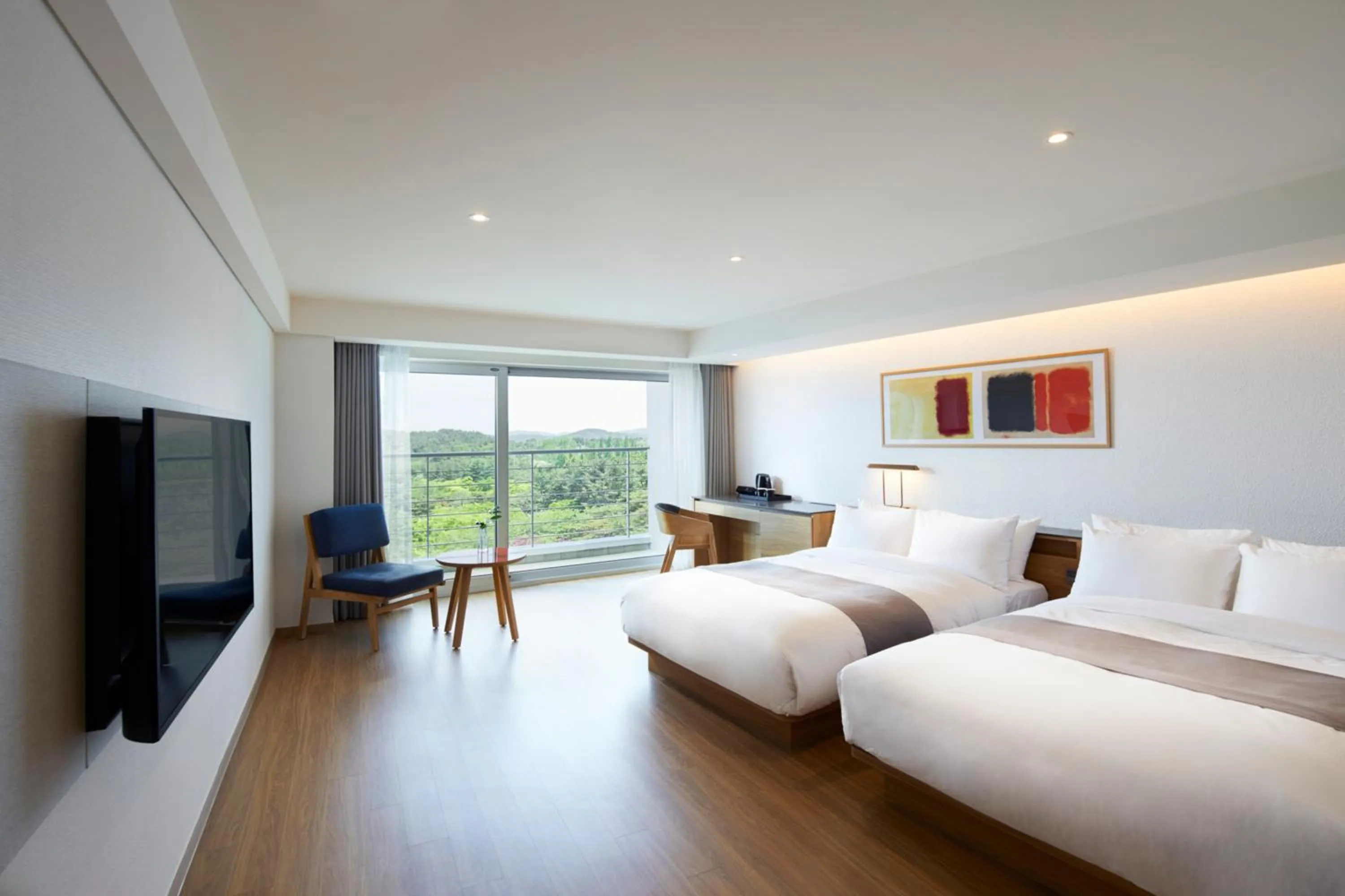 Special Offer - Family Room with Mountain View (Free Access to Swimming Pool for 2Pax) in Lahan Select Gyeongju