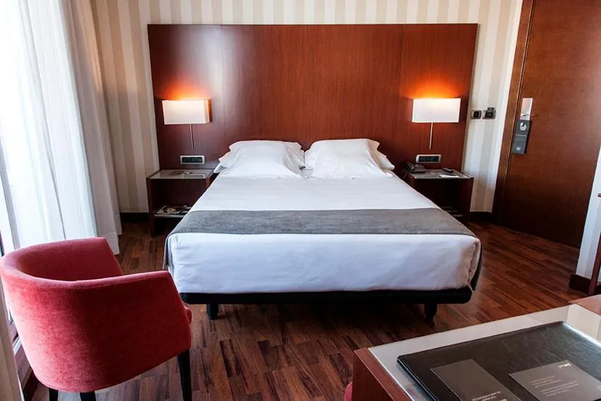 Superior Room with Terrace in Hotel RH Murcia Centro