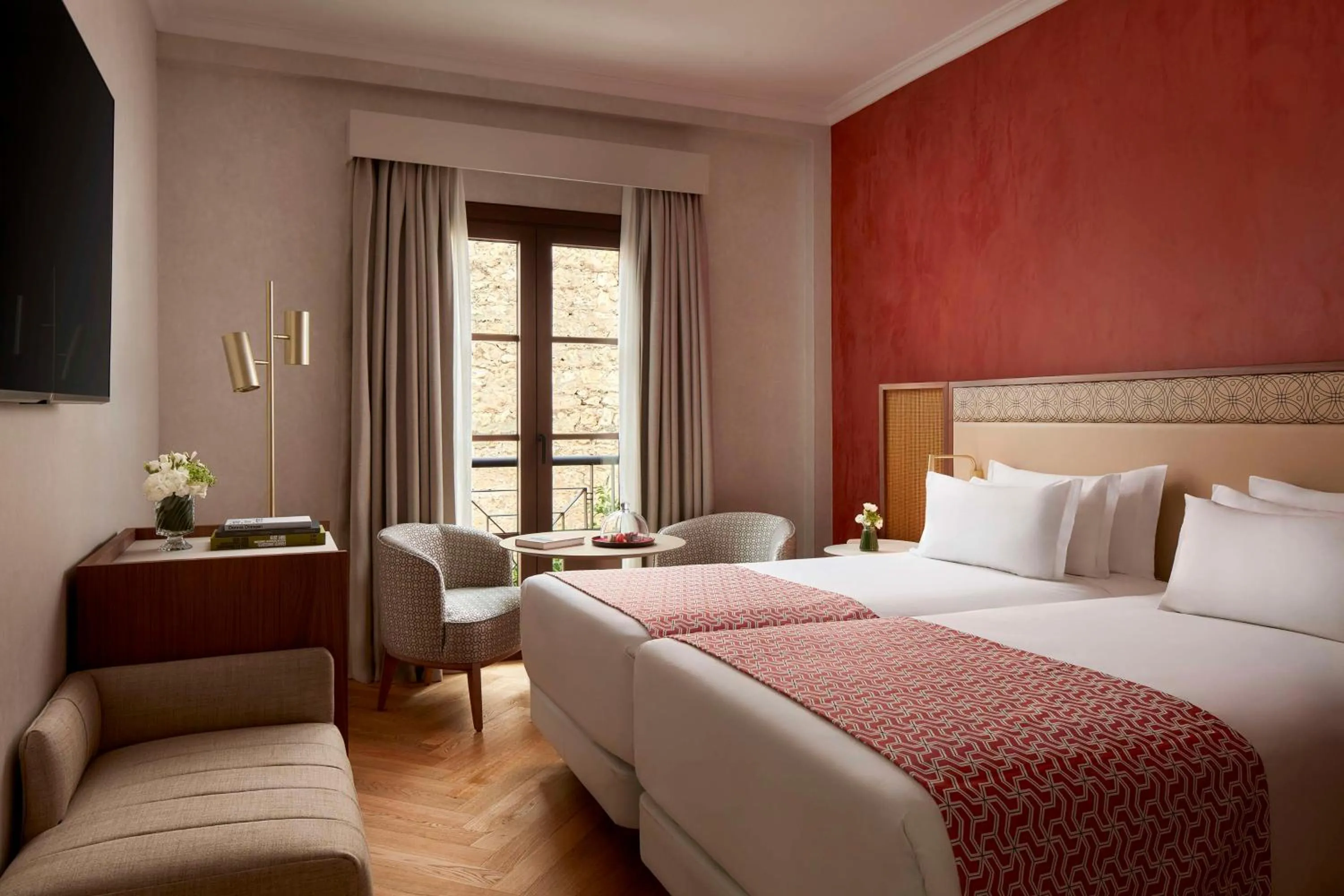 Superior New Style in NH Collection Amistad Córdoba