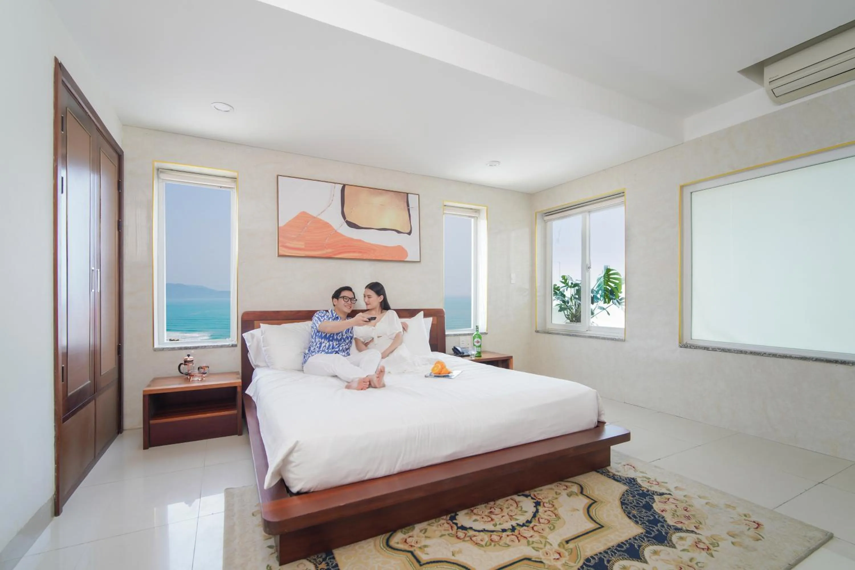Suite with Sea View - High Floor in Hotel Soco