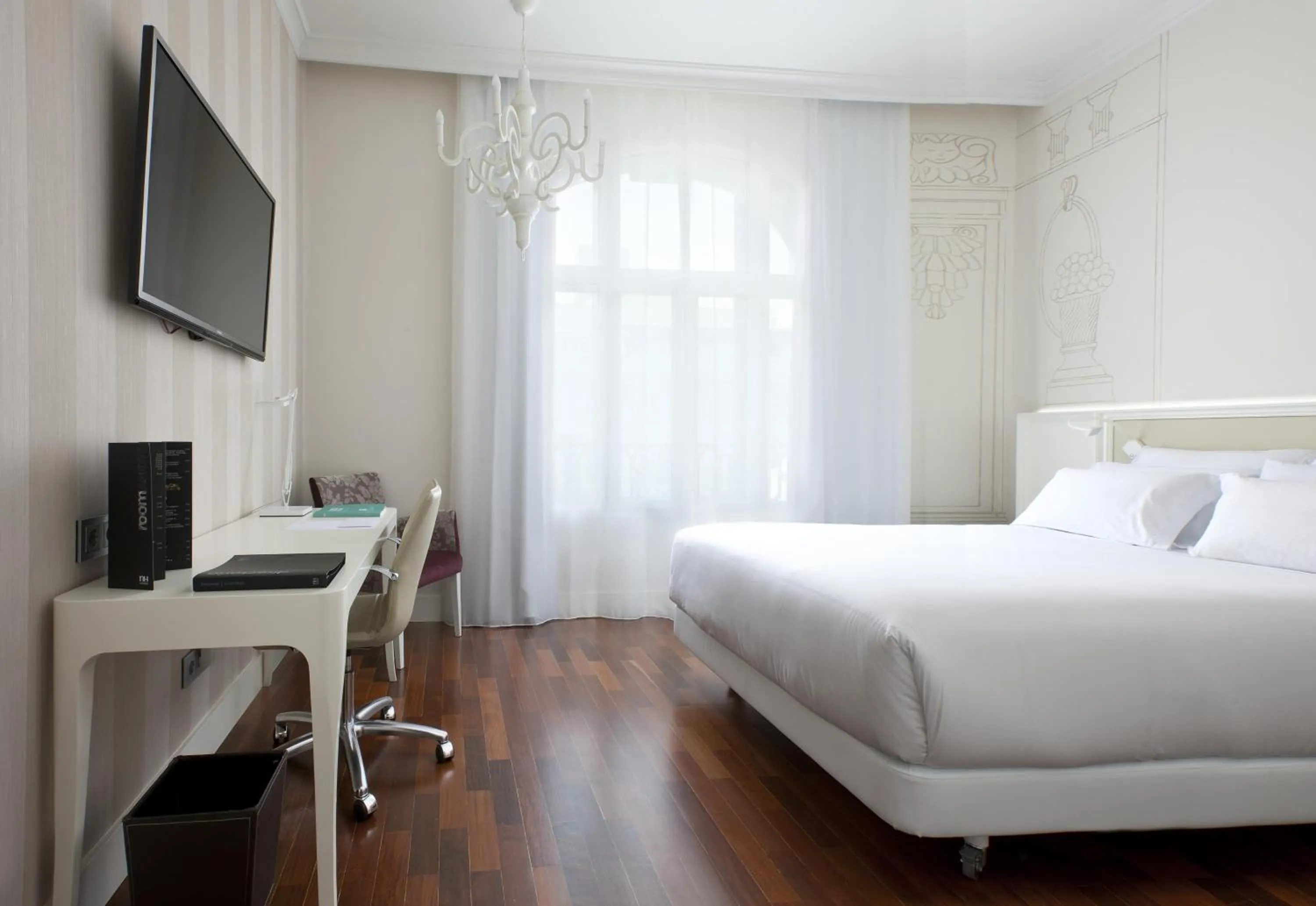 Superior Double or Twin Room with View in NH Collection Madrid Abascal