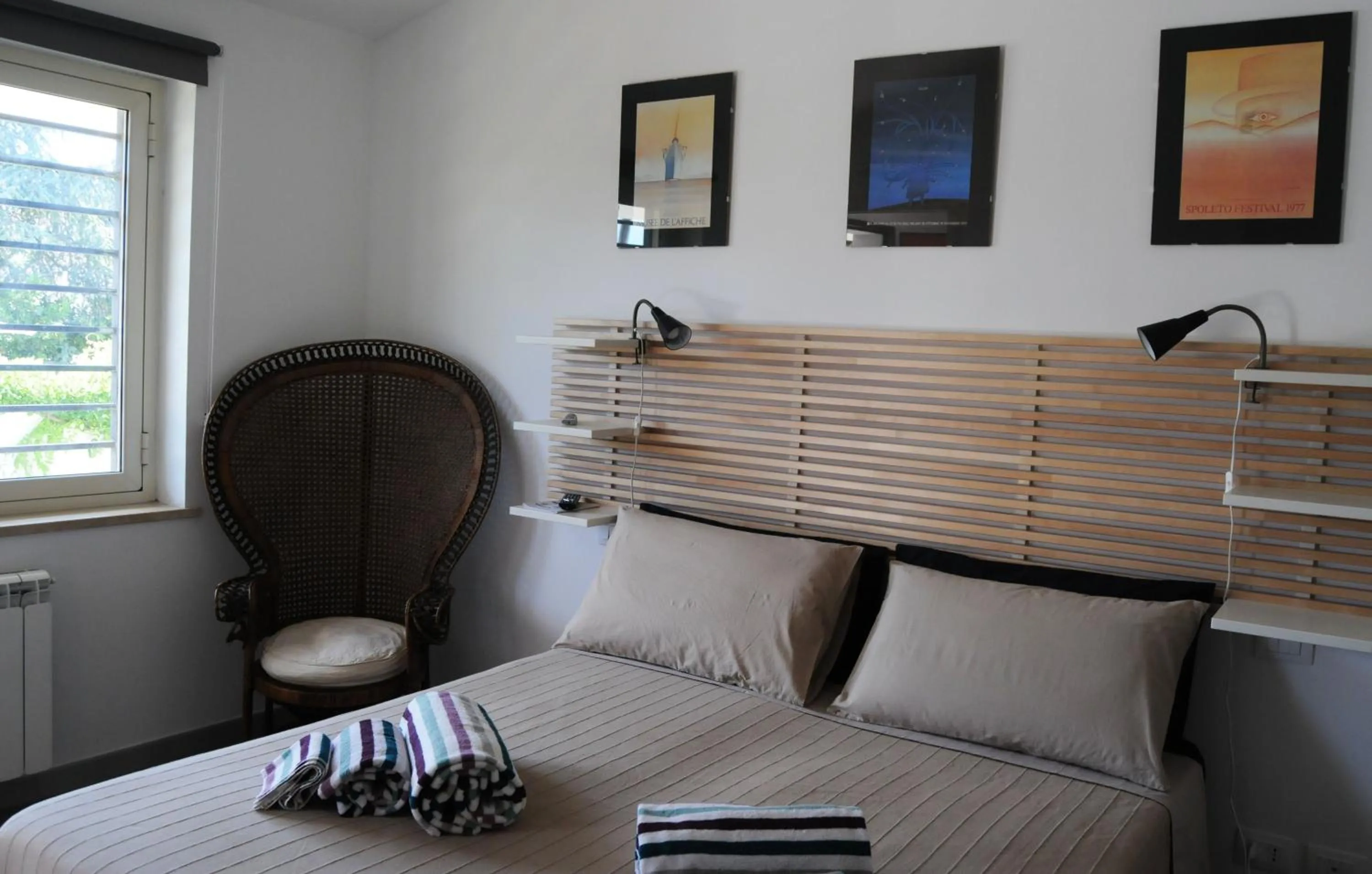 Large Double or Twin Room - single occupancy in Gens Mundi B&B